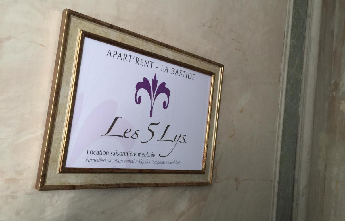 Apartments Les 5 LYS - Quartier La Bastide view 3