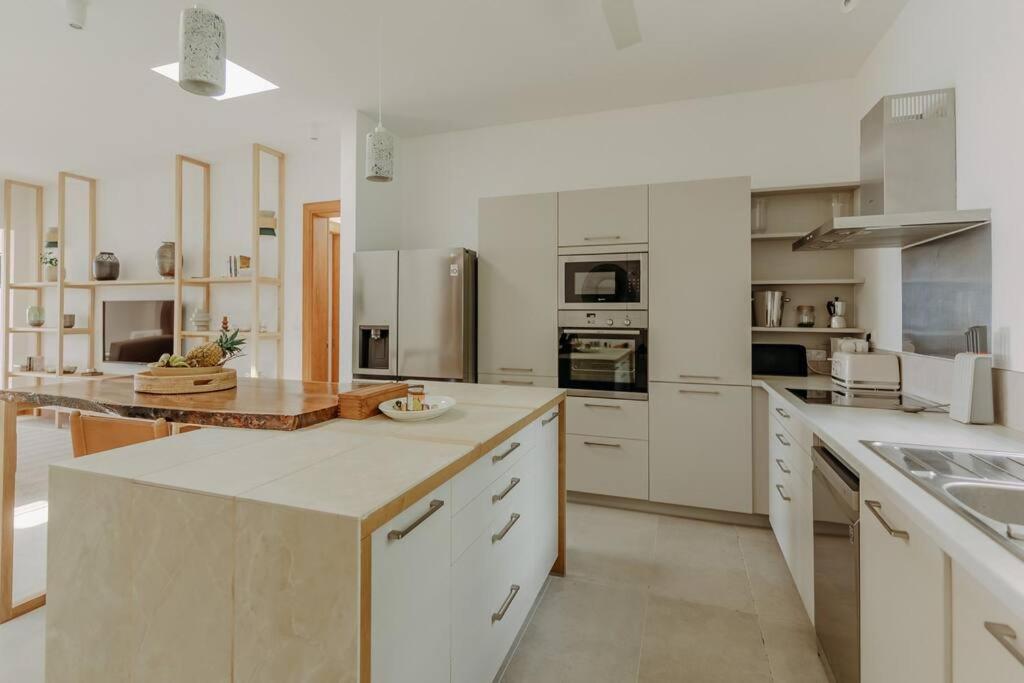 Peninsula, 3 Bedroom Luxury Beach Villa by LOV Mauritius photo 5