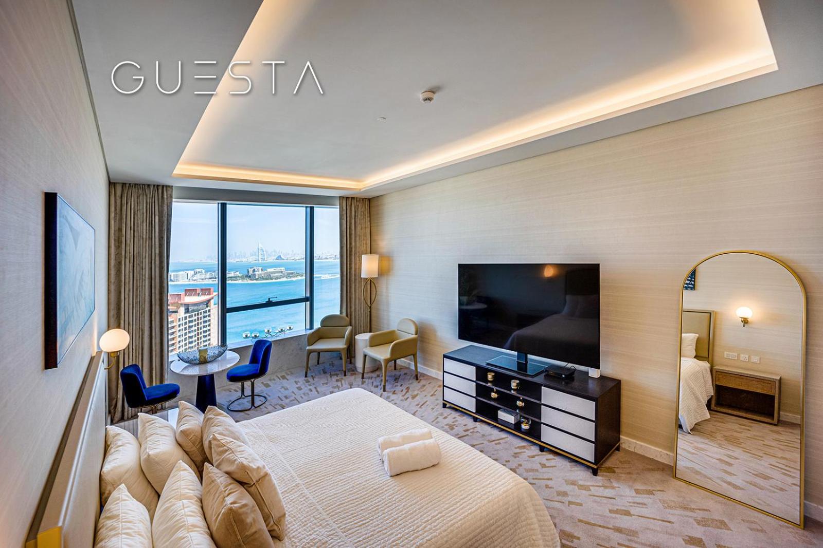 The Palm Tower, Nakheel Mall, Palm Jumeirah