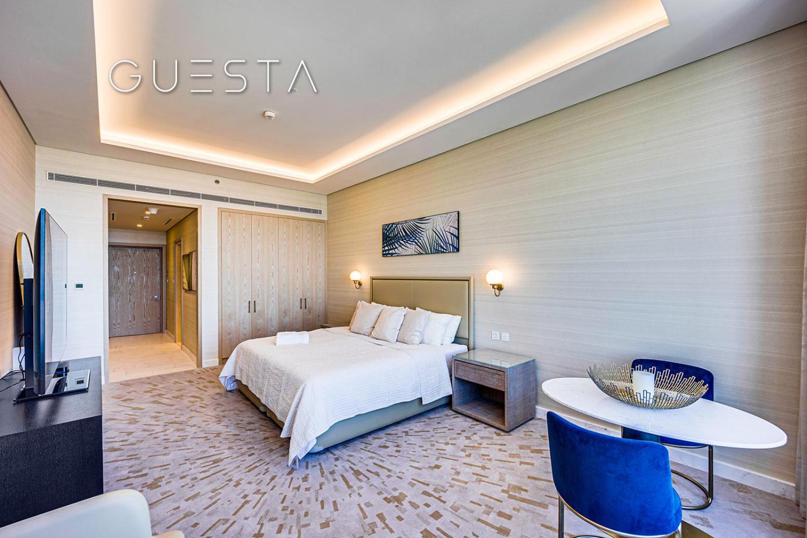 The Palm Tower, Nakheel Mall, Palm Jumeirah