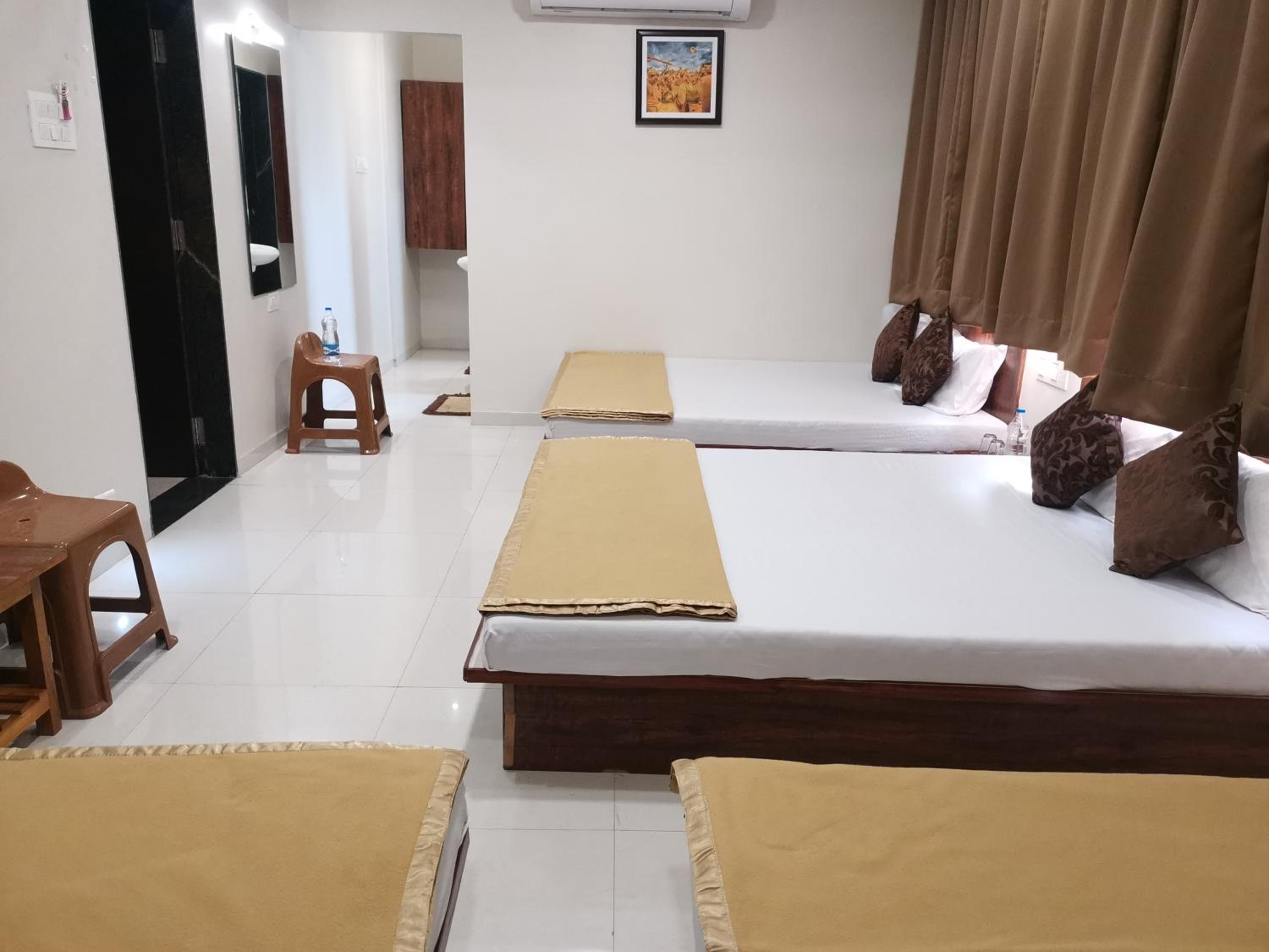 Bhandara Executive