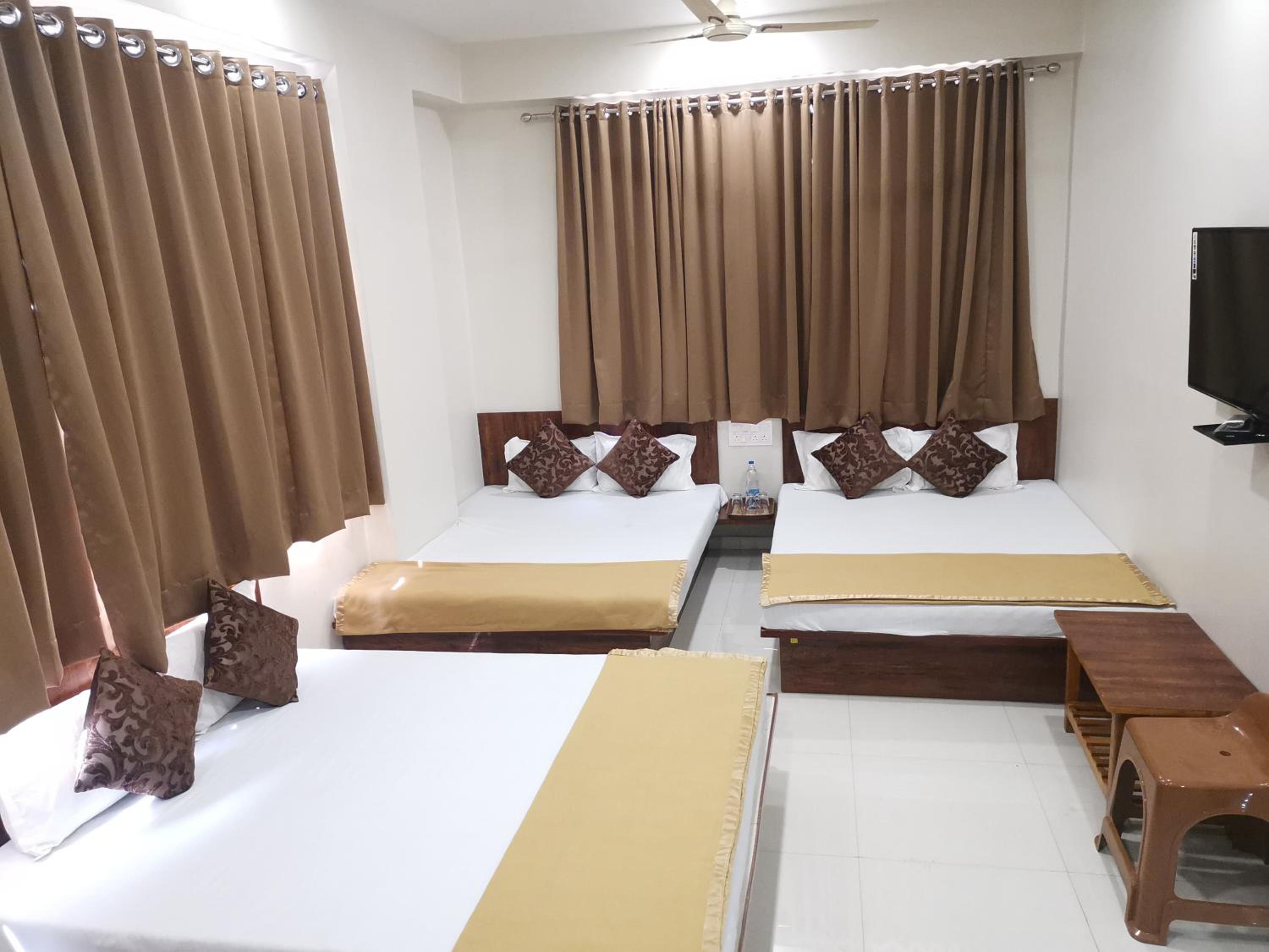 Bhandara Executive