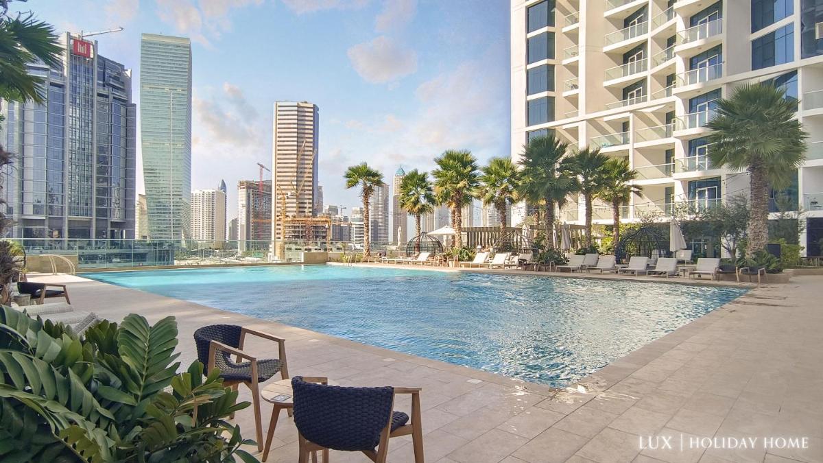 LUX The Damac Prive Studio