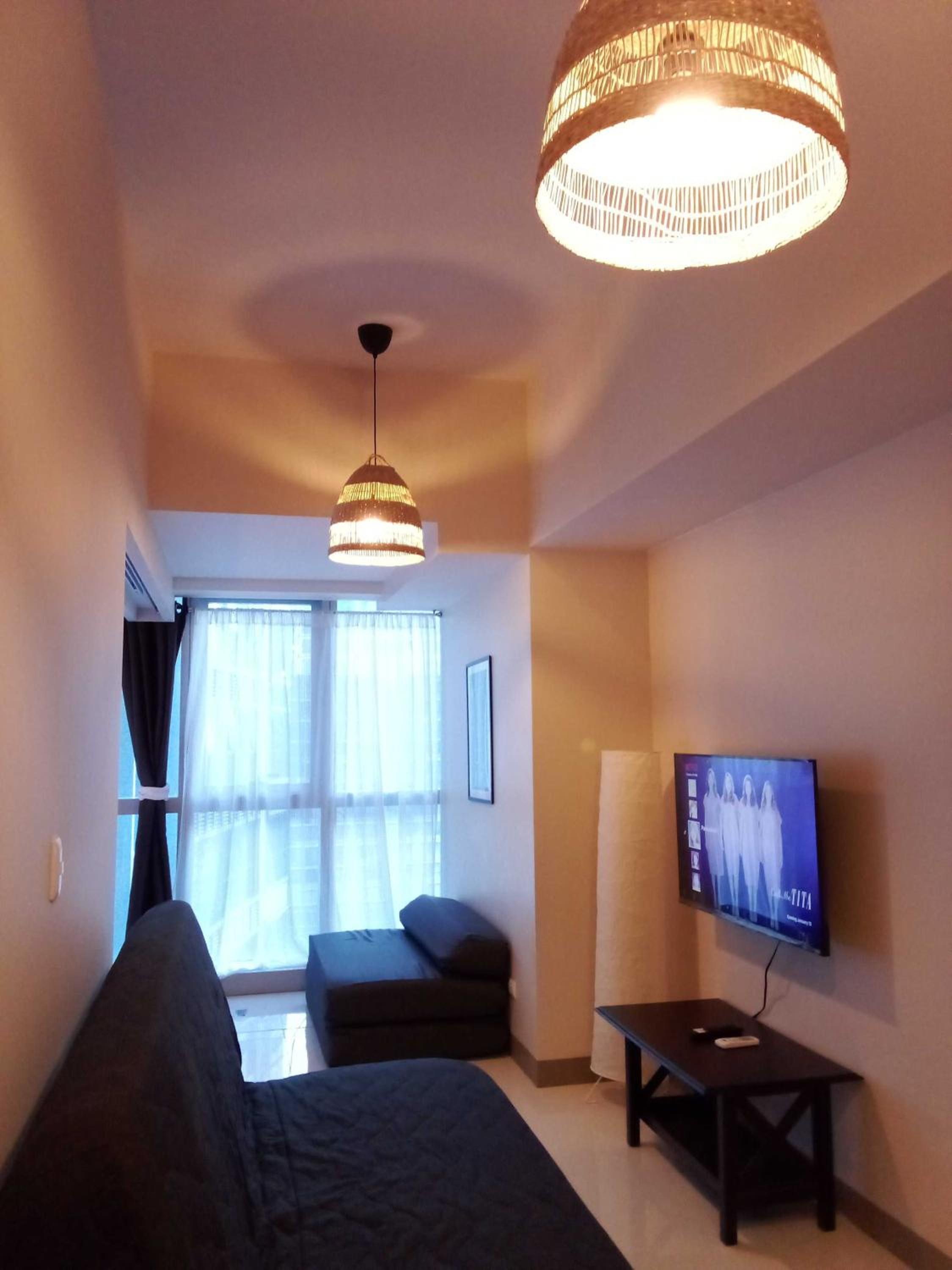 Uptown Parksuites Apartments Tower 1 BGC by PH Staycation view 3