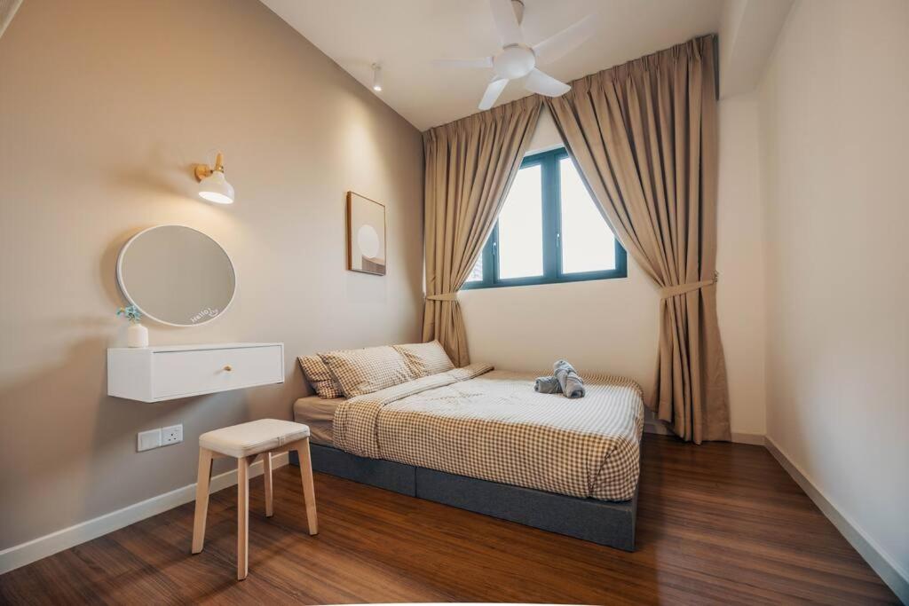 NEW! Cozy Muji 3BR near Sunway Velocity near AEON Maluri MRT