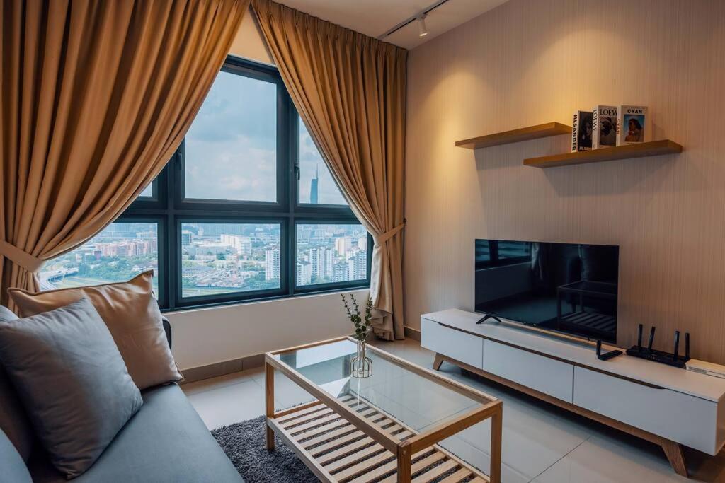 NEW! Cozy Muji 3BR near Sunway Velocity near AEON Maluri MRT