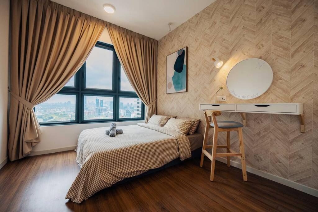 NEW! Cozy Muji 3BR near Sunway Velocity near AEON Maluri MRT