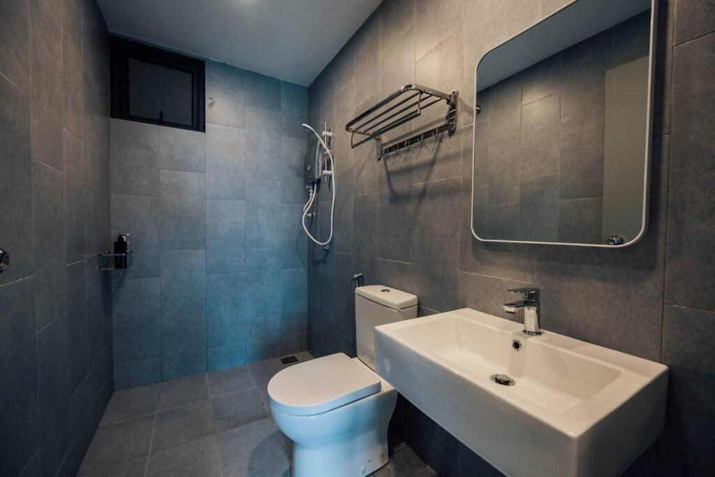 NEW! Cozy Muji 3BR near Sunway Velocity near AEON Maluri MRT