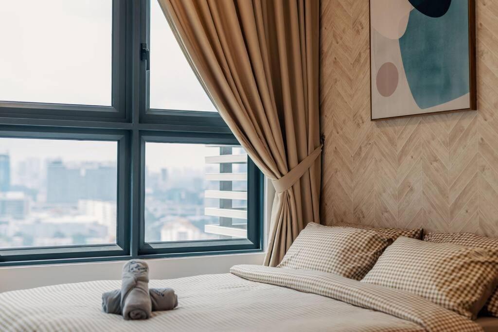 NEW! Cozy Muji 3BR near Sunway Velocity near AEON Maluri MRT
