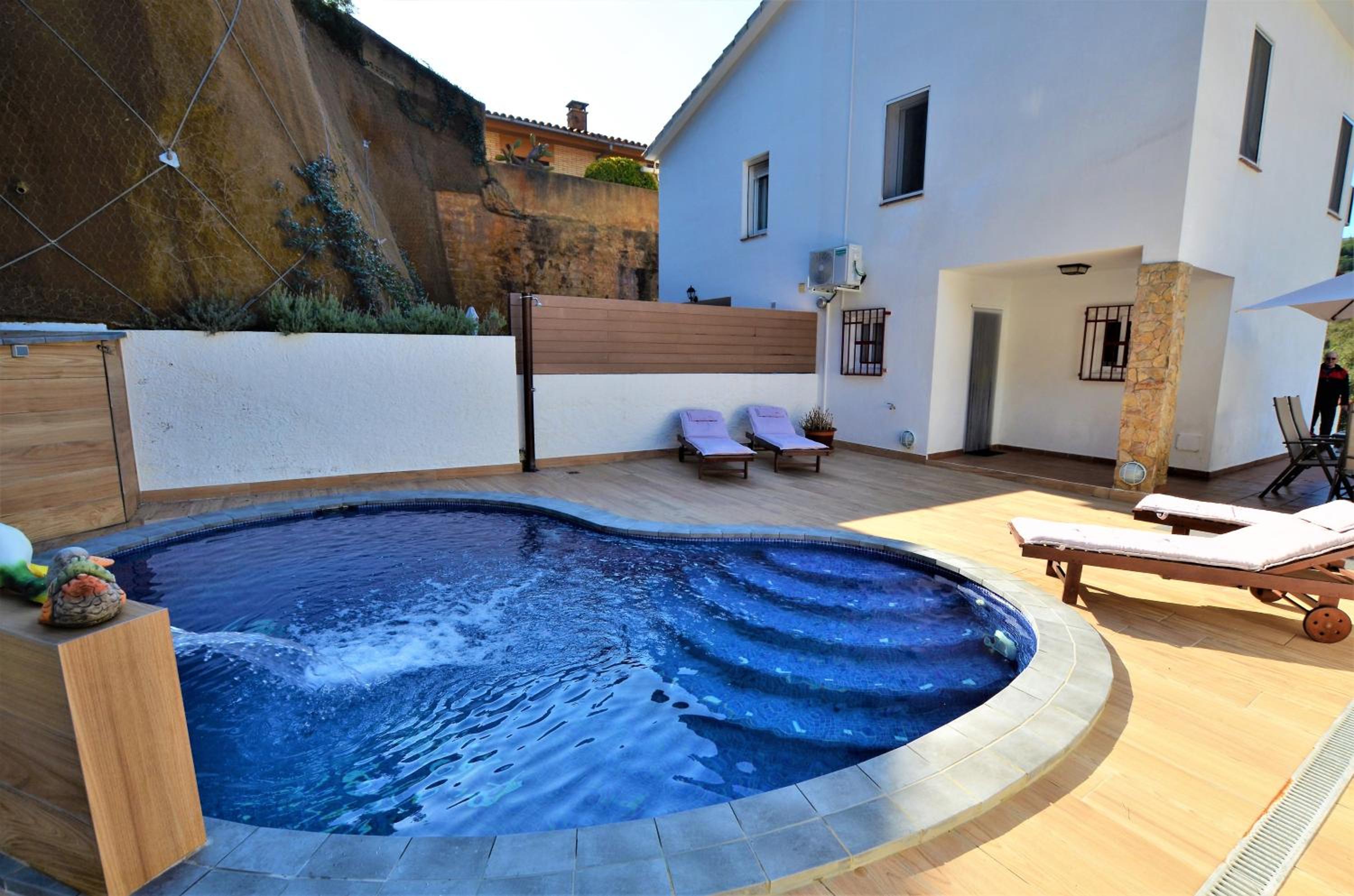 Villa Isabel Lloret de mar