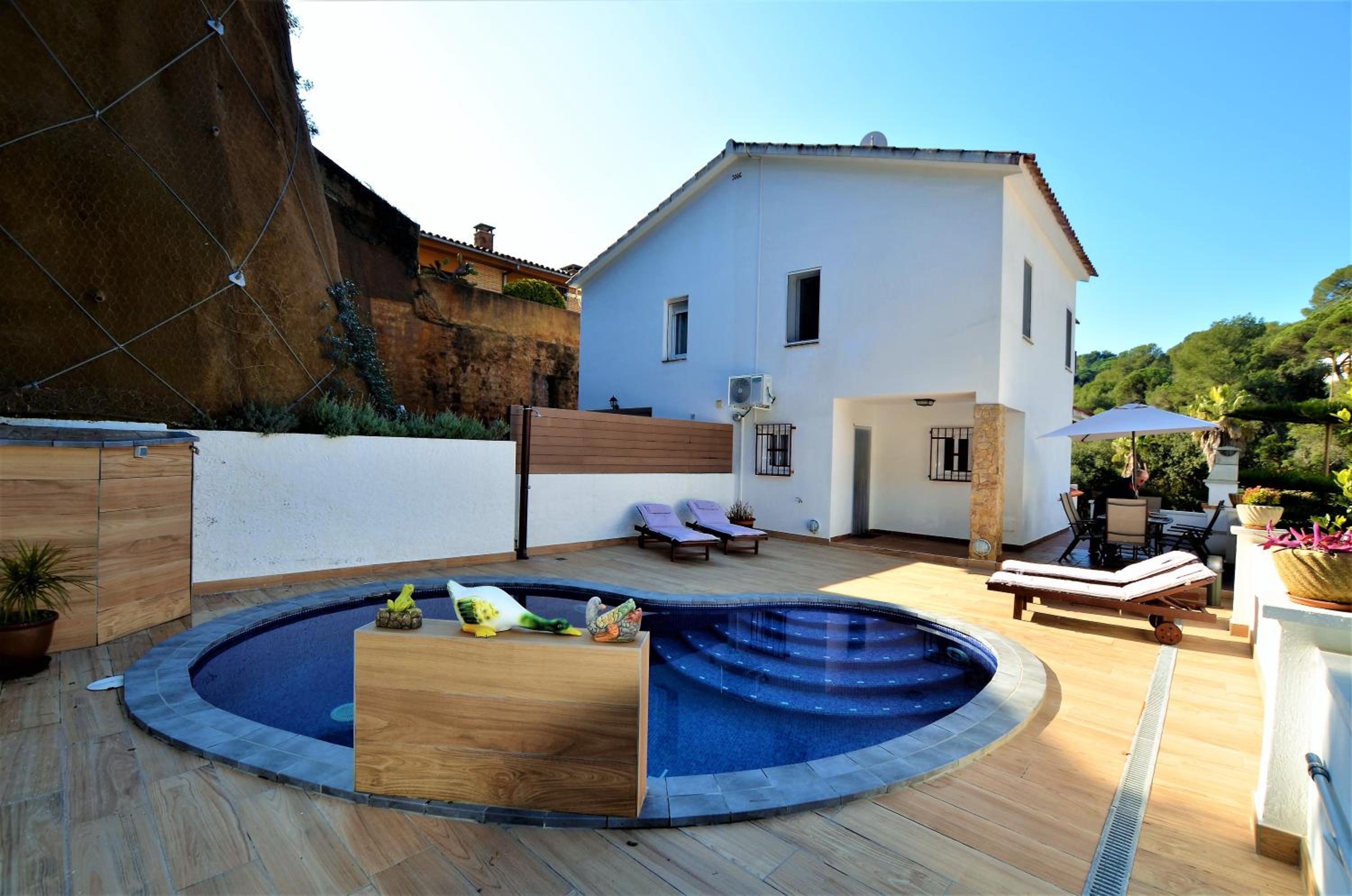 Villa Isabel Lloret de mar