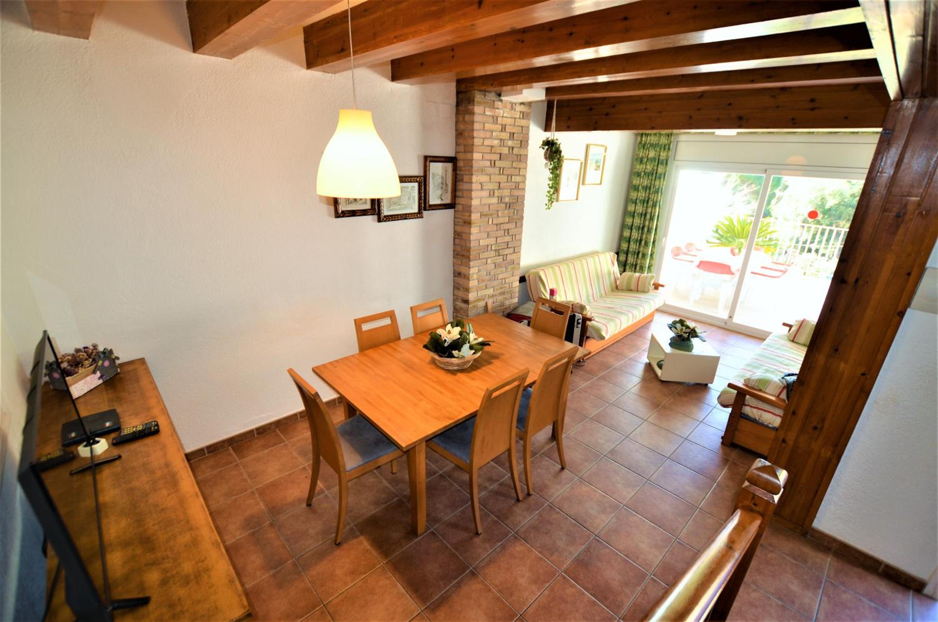 Villa Isabel Lloret de mar