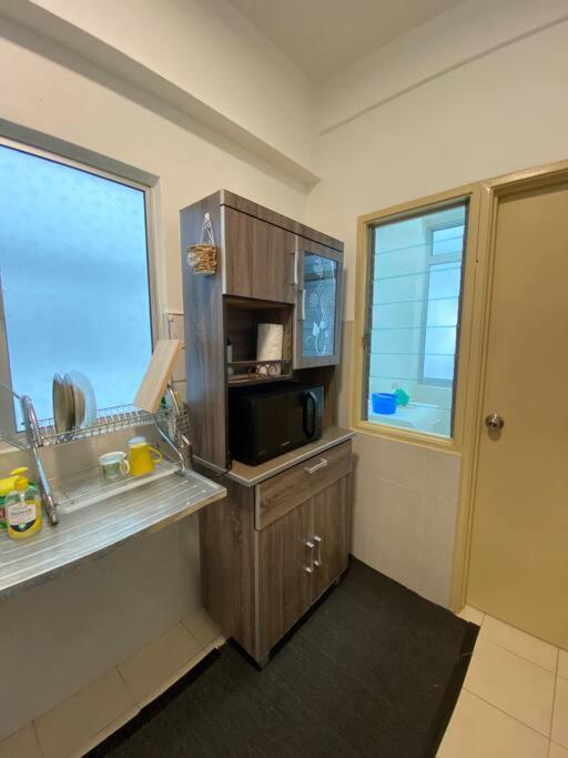 Cozy 3BR Apartment with Free Netflix photo 6