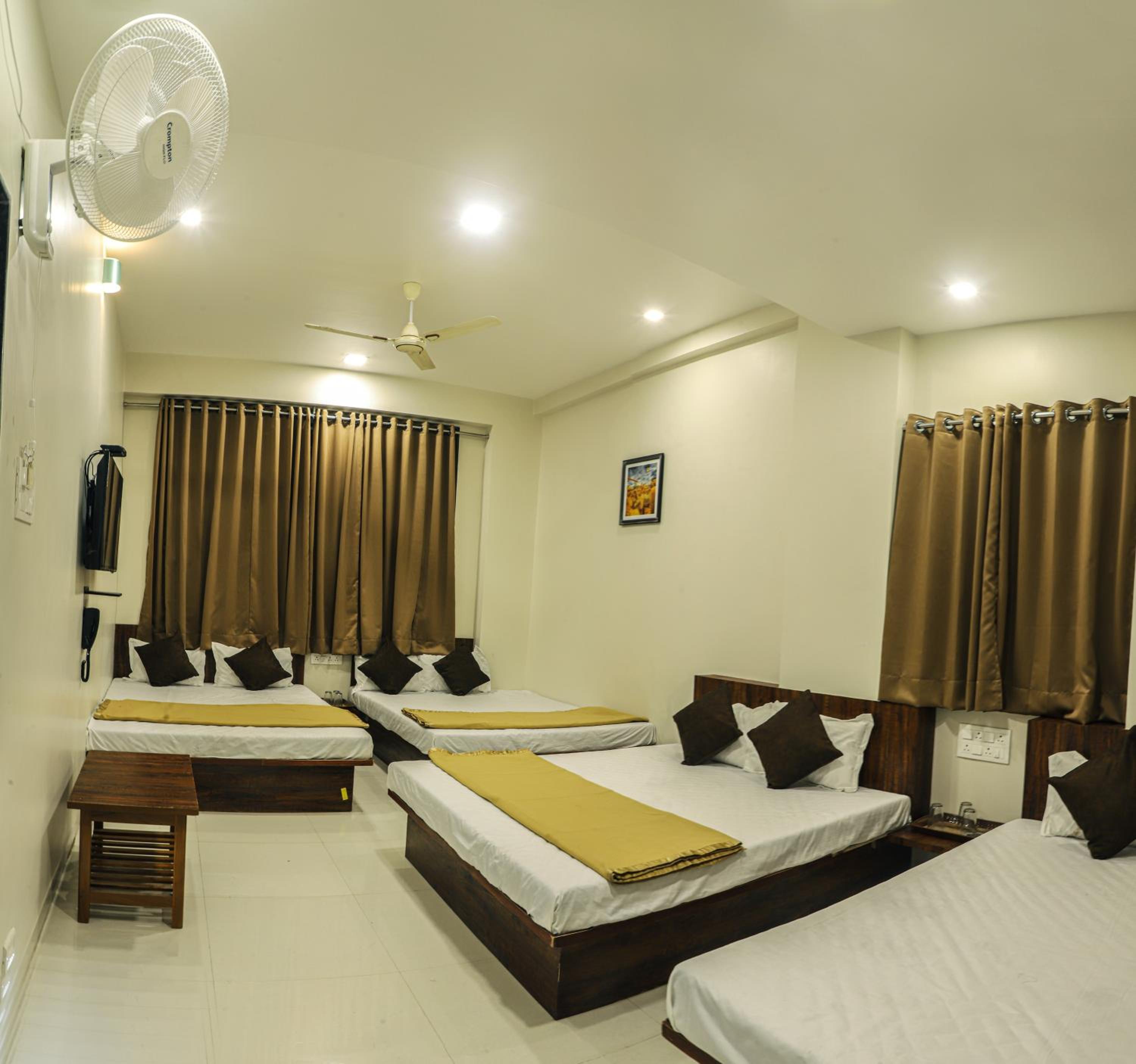 Bhandara Executive