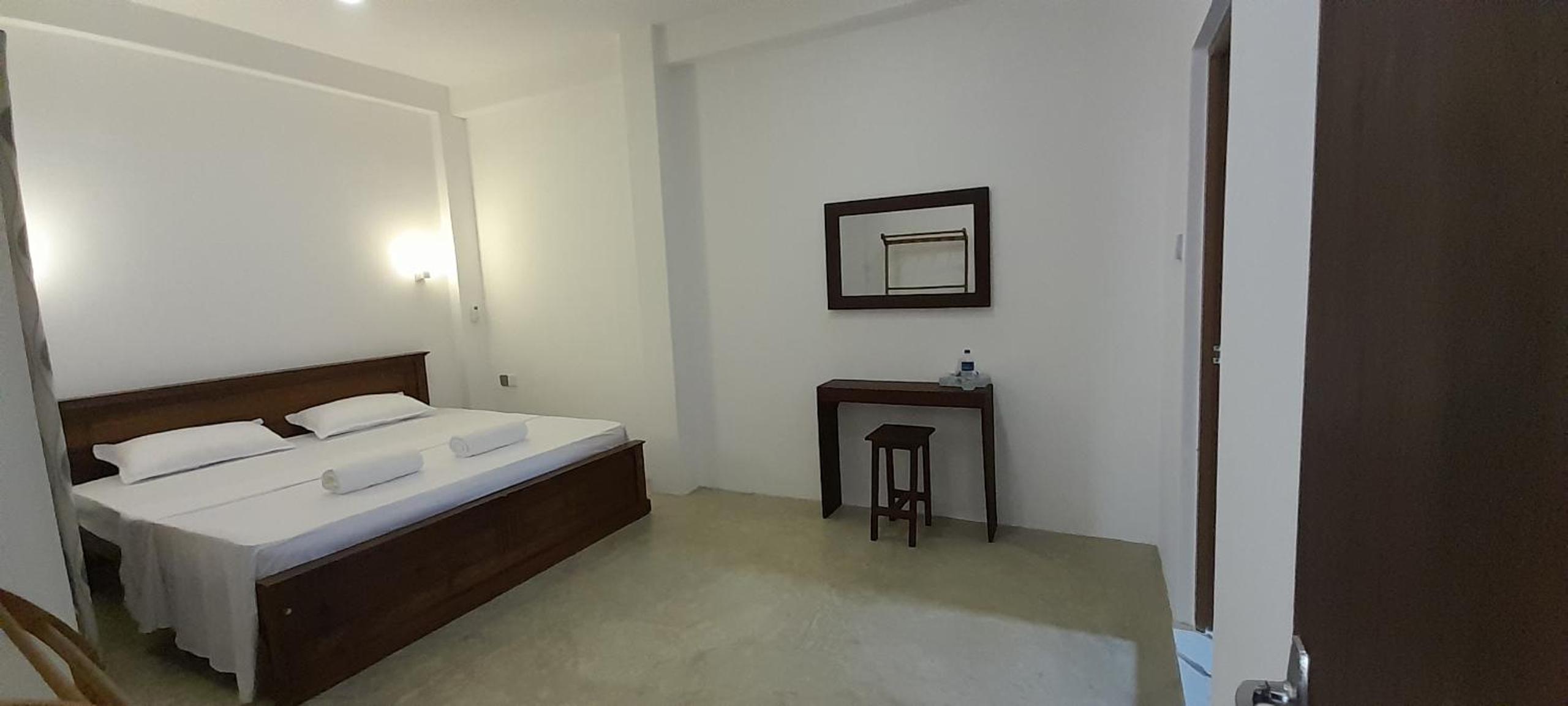 Gloria Inn