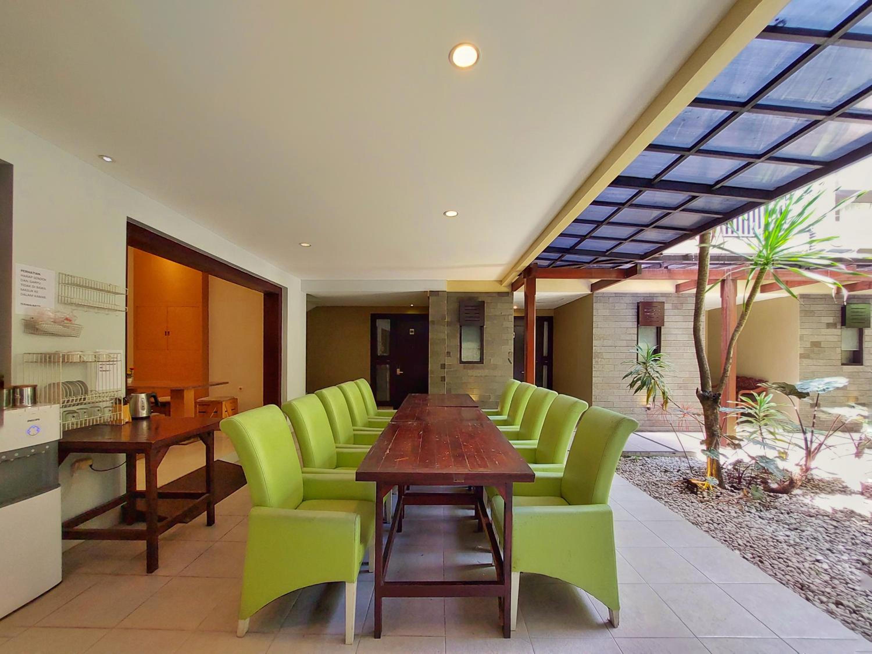 meeting & event spaces