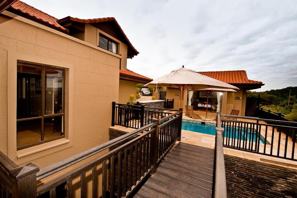 Zimbali 6 Bedroom House ZBT1 view 3