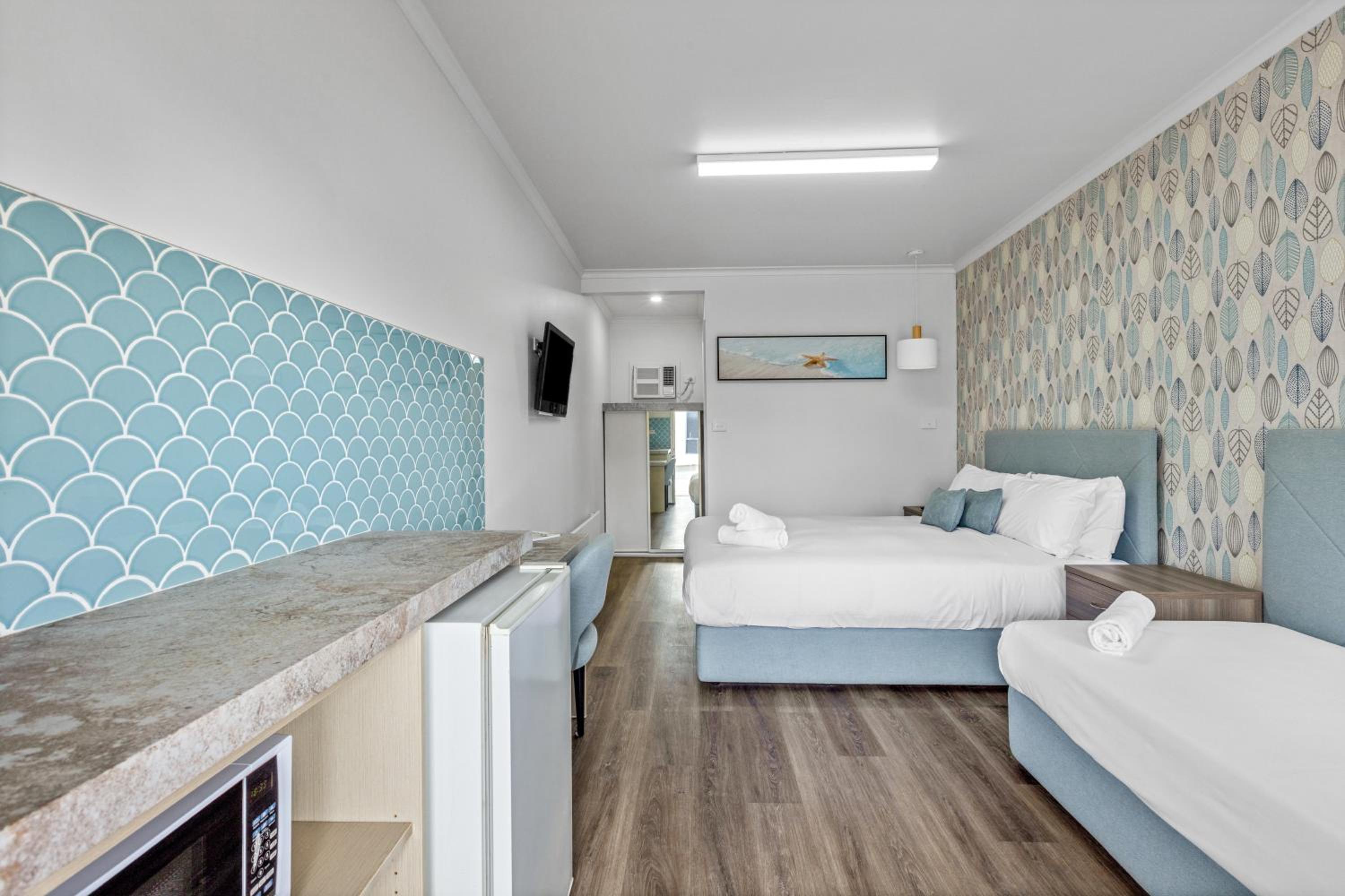 Rosebud Motel