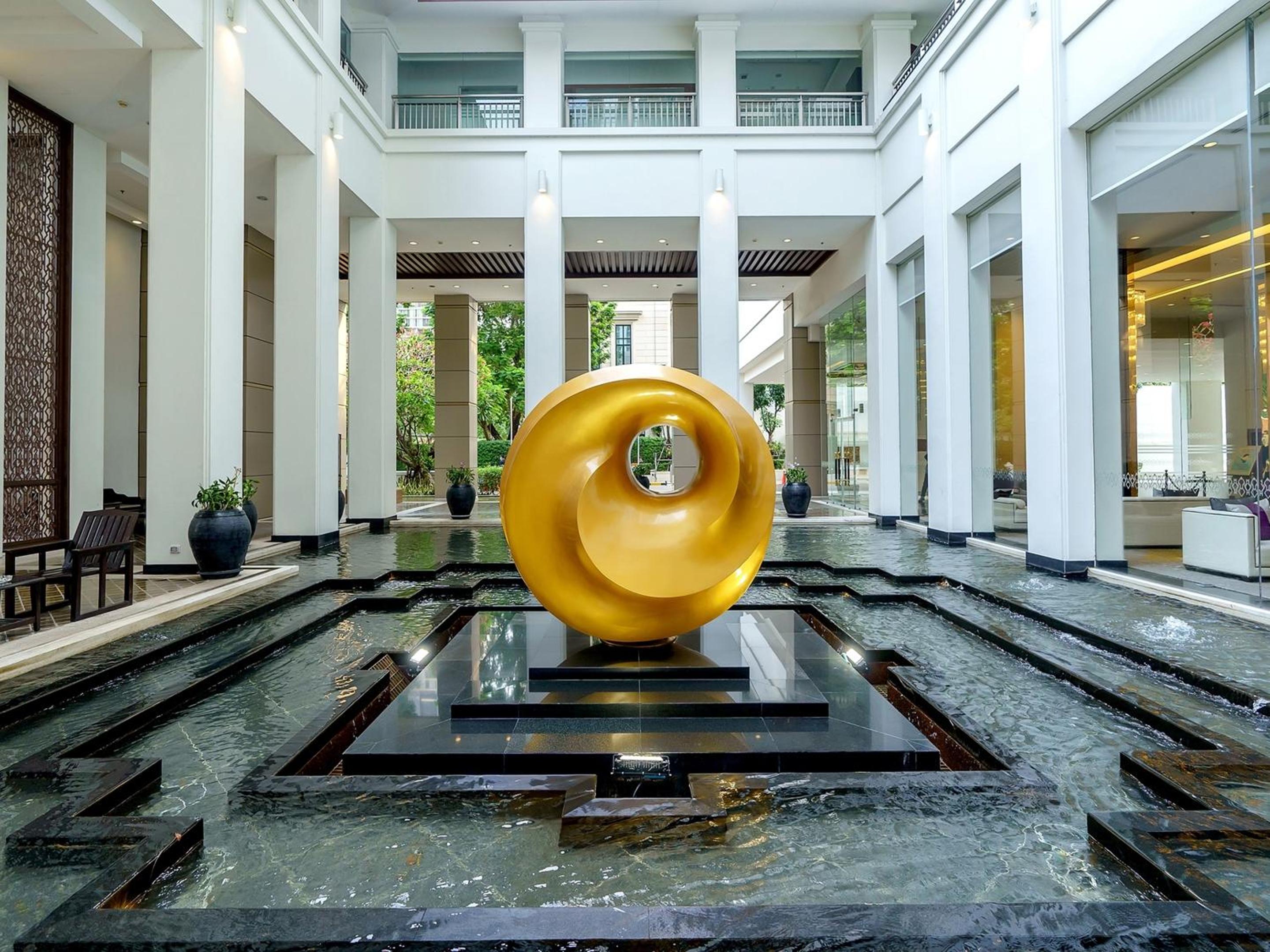 Grande Centre Point Ploenchit 3