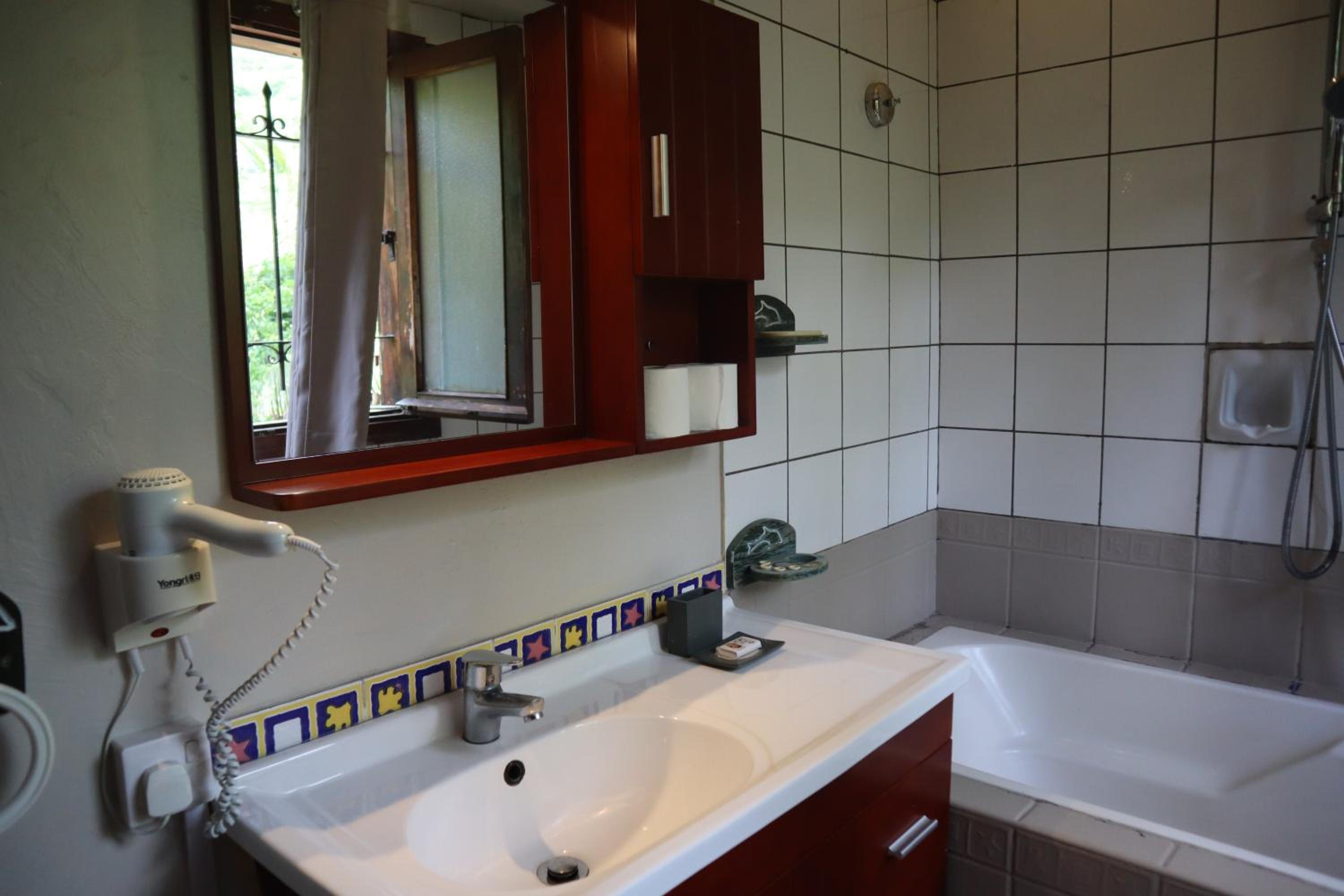 Le Gite du Bonheur Guest House & Car Rental, photo 40