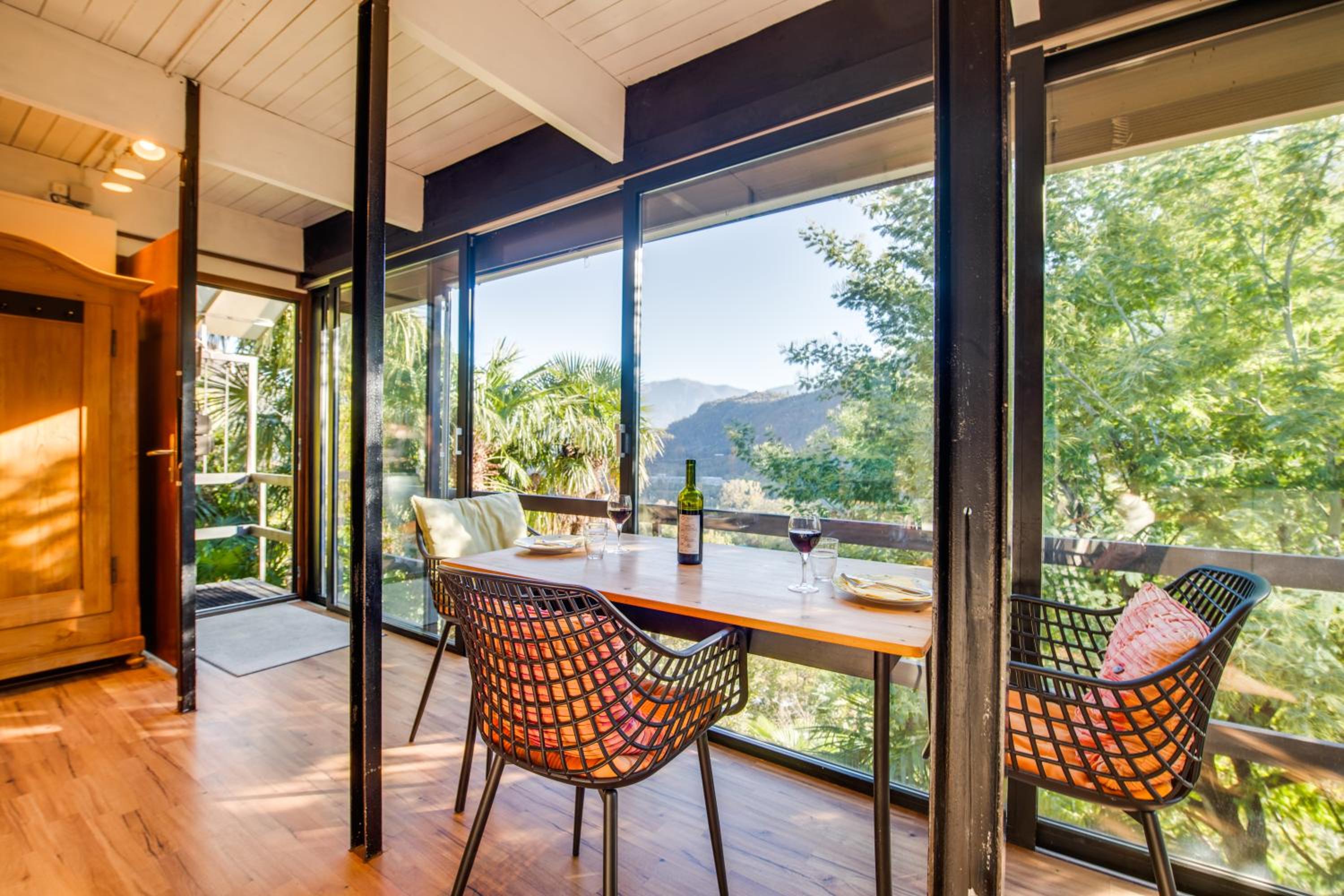 Casa Aries & Studio Aurora - mit Pool, in Cavigliano nur 8 km von Ascona und Locarno entfernt