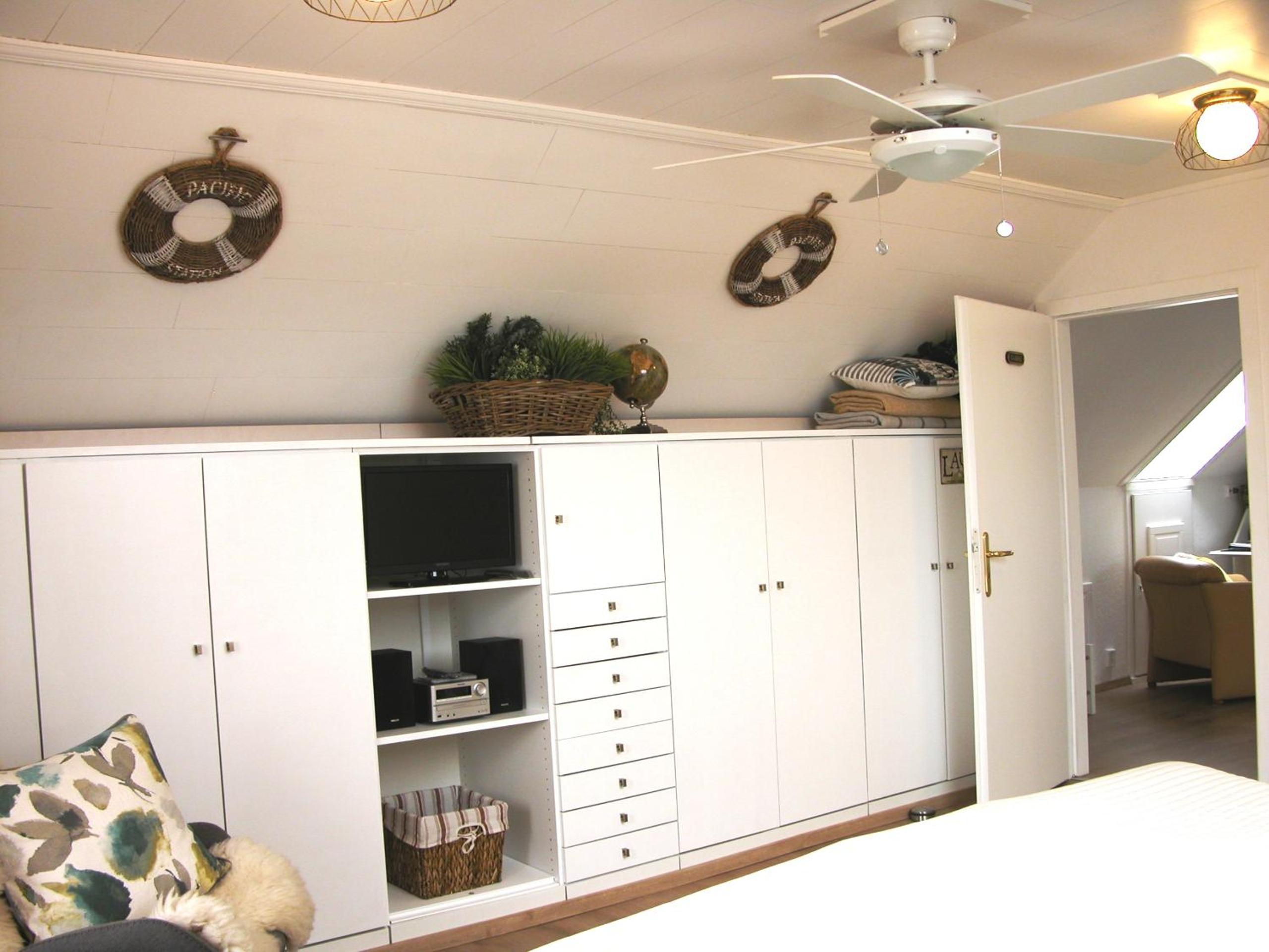 Quarterdeck61, photo 9