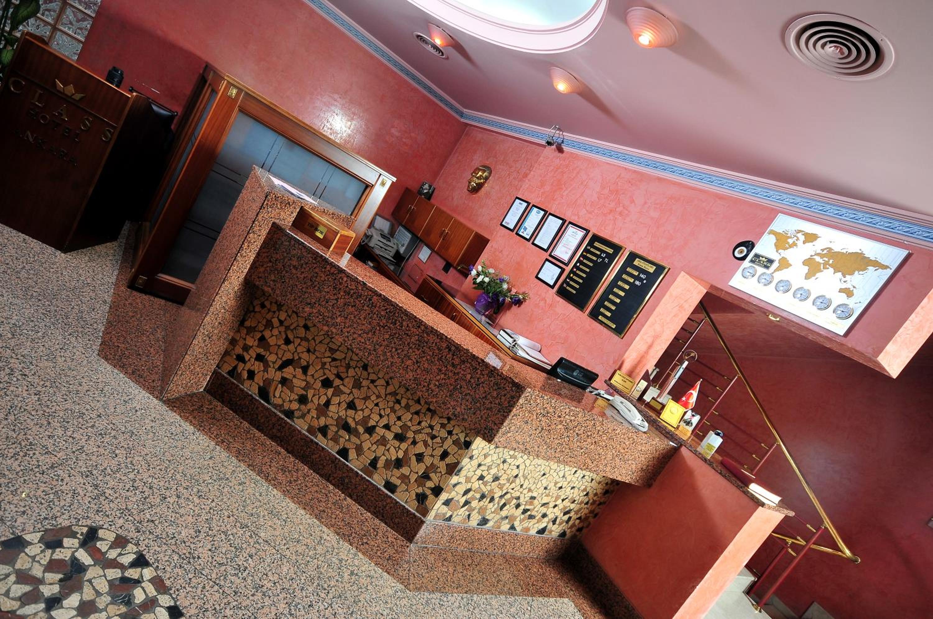 Class Hotel - Image 9
