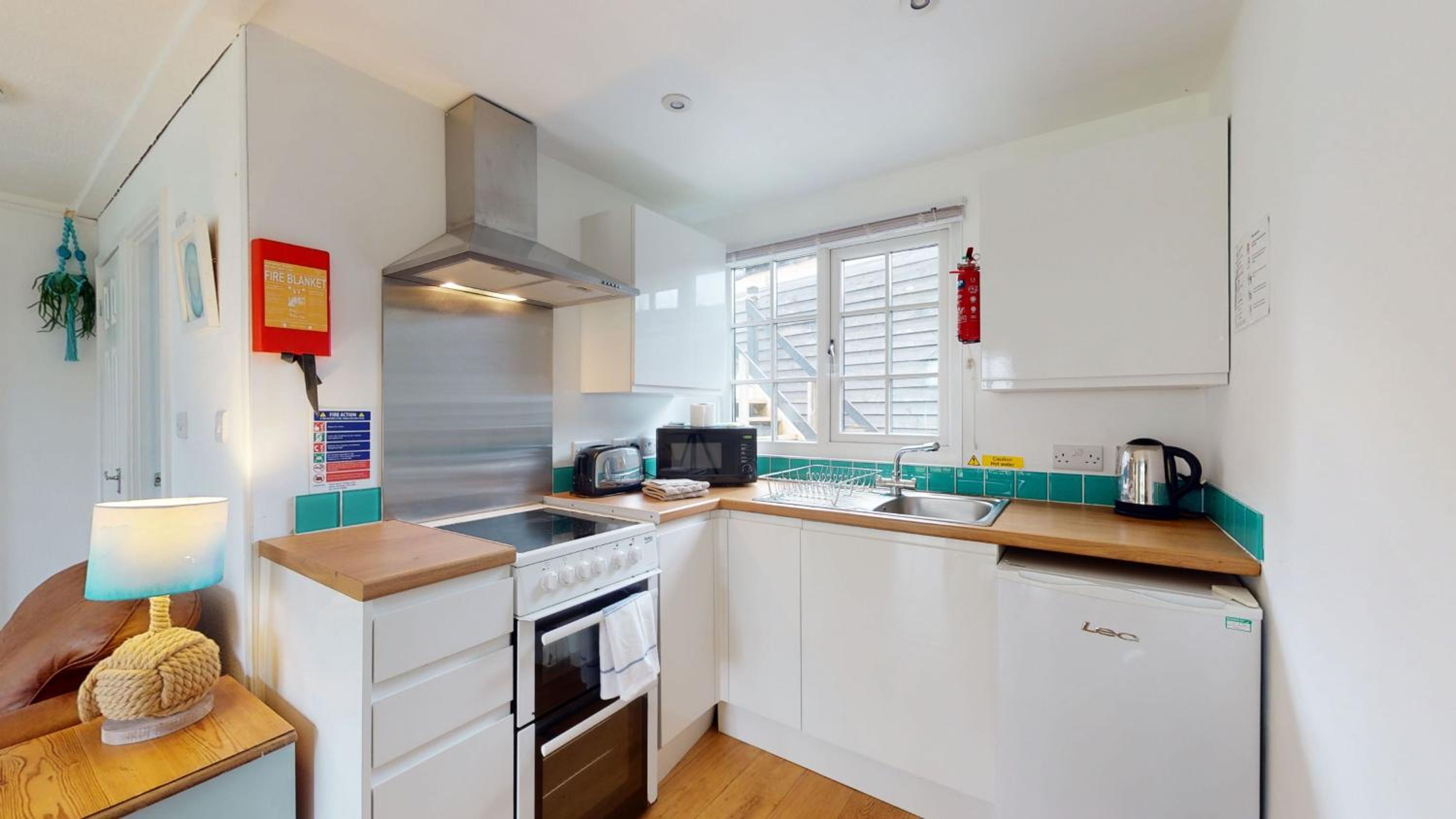 31 Tudor Court, Tolroy Manor view 3
