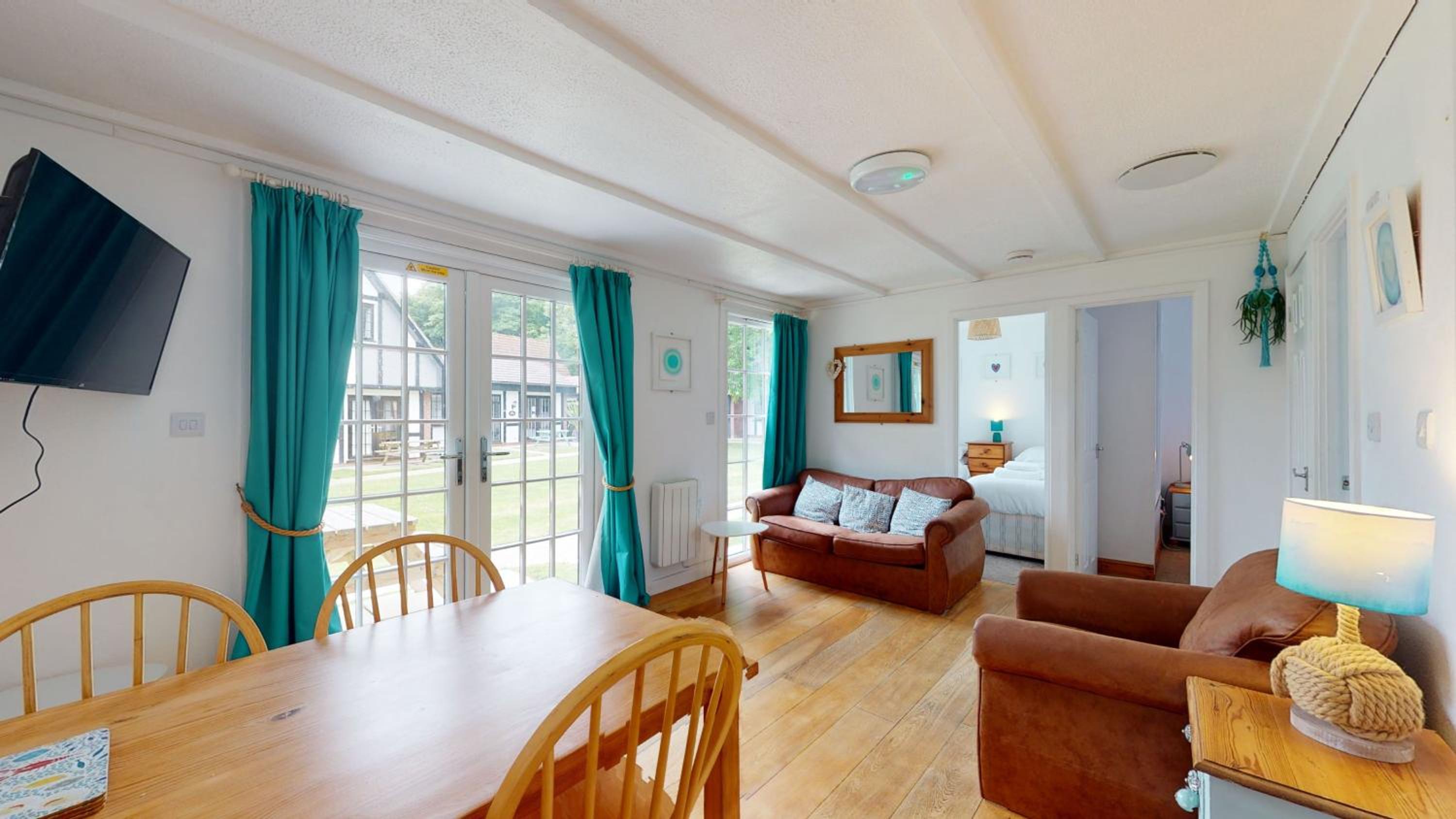 31 Tudor Court, Tolroy Manor view 2
