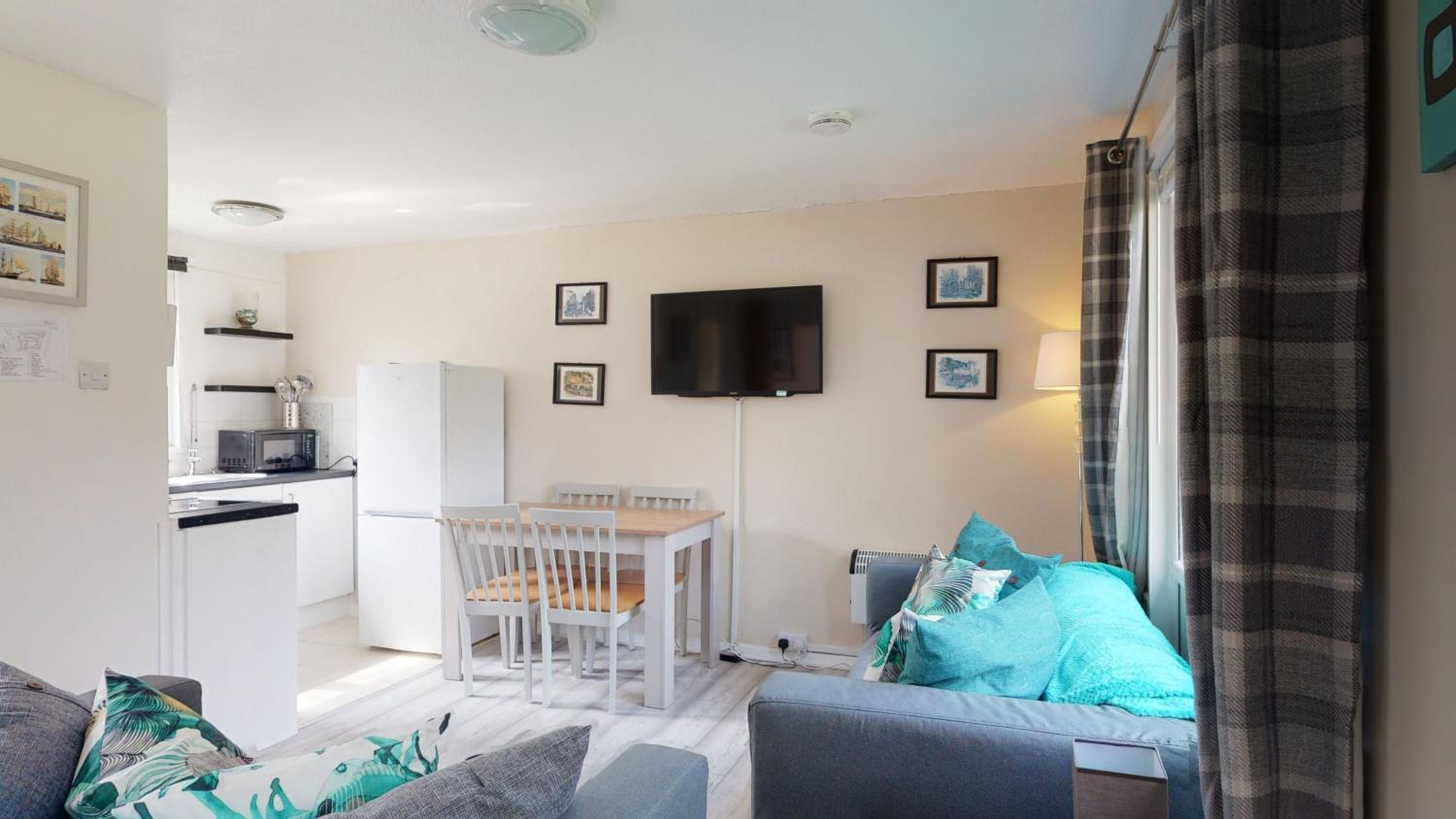 15 Trevithick Court, Tolroy Manor view 3
