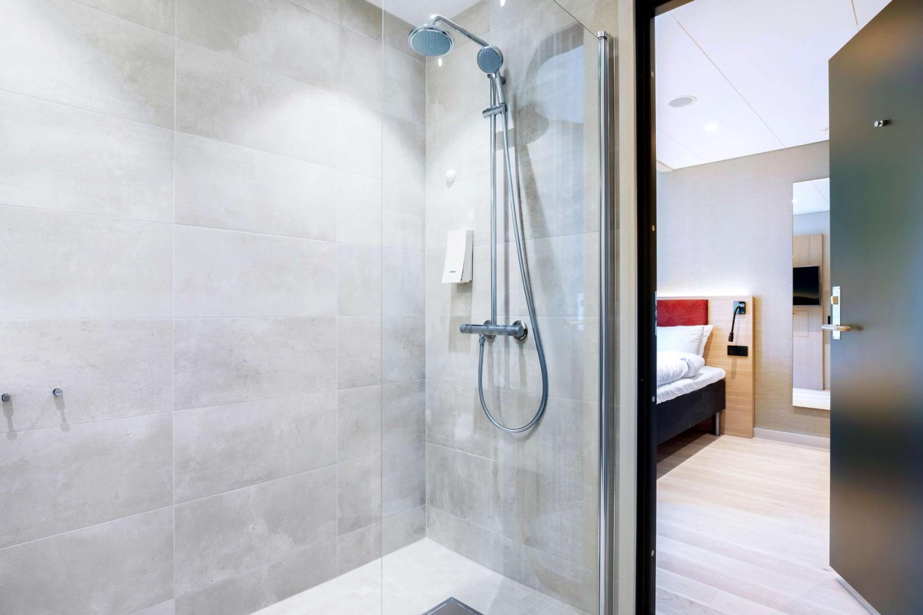 Bergen Vacations - Bergen Harbour Hotel, WorldHotels Crafted - Property Image 72