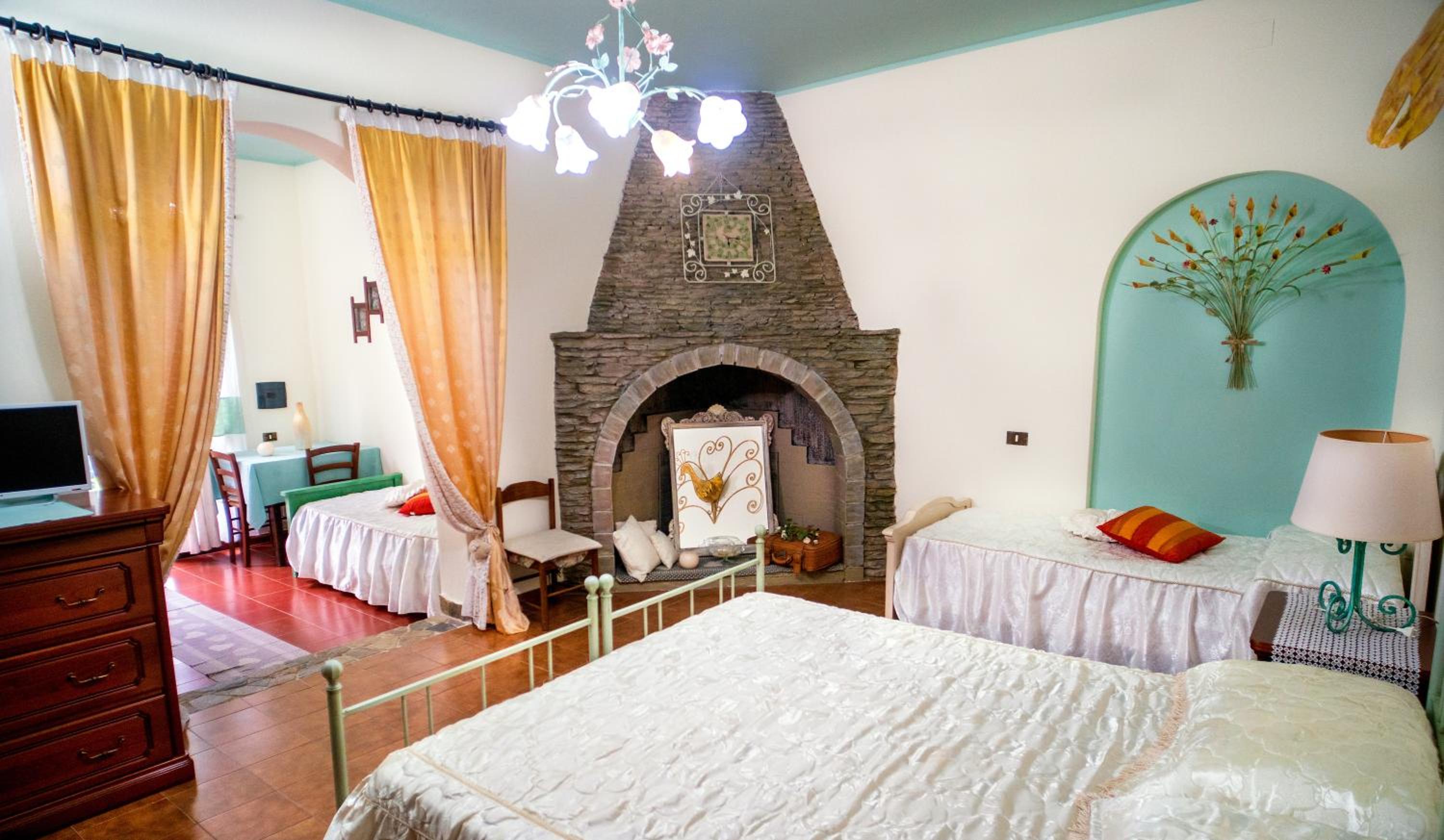 AFFITTACAMERE SA BRATZA VACANZE