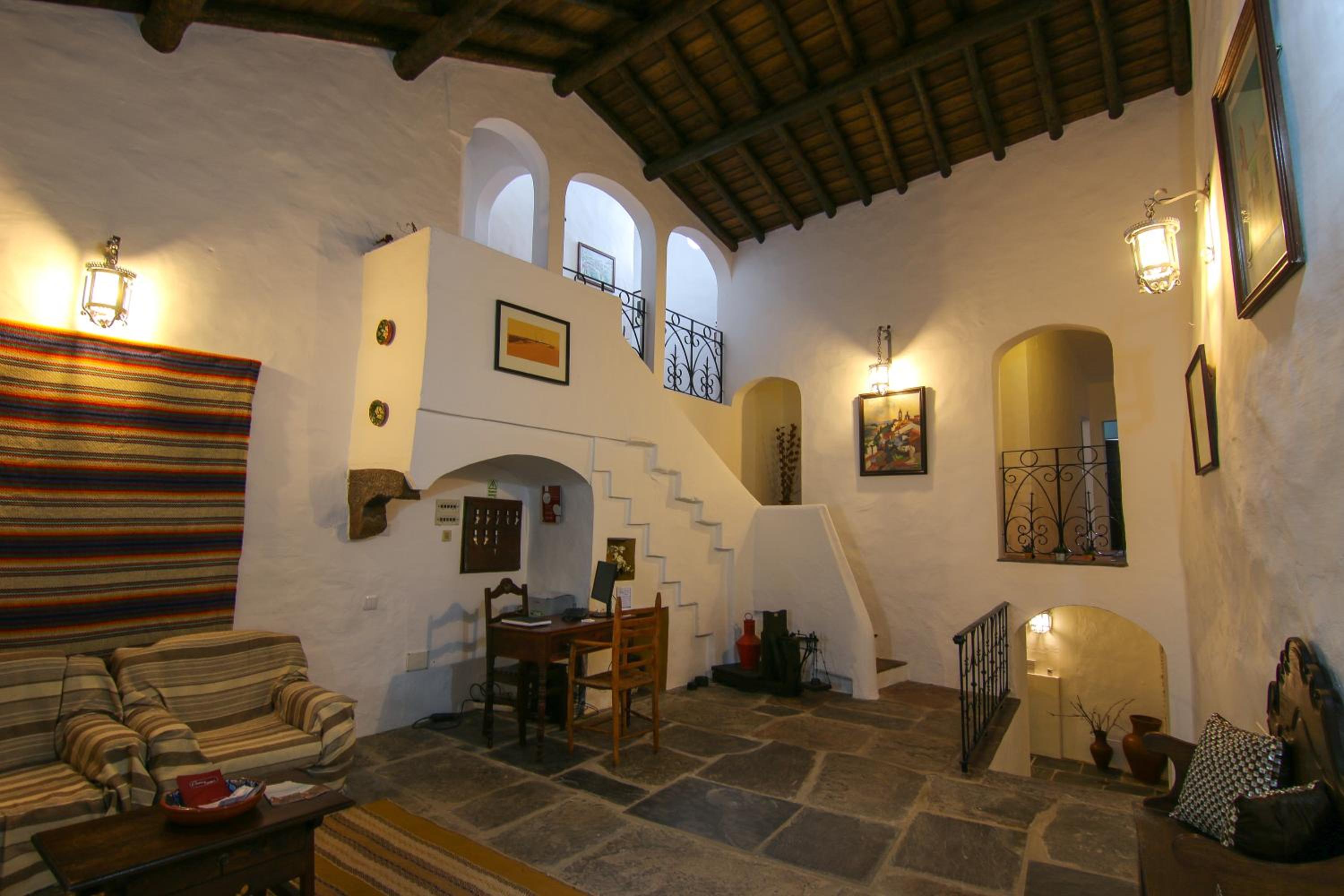 Dom Nuno by Horta da Moura view 5