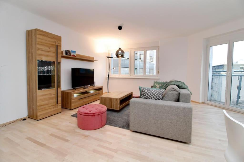 Graz central Penthouse Style Apt