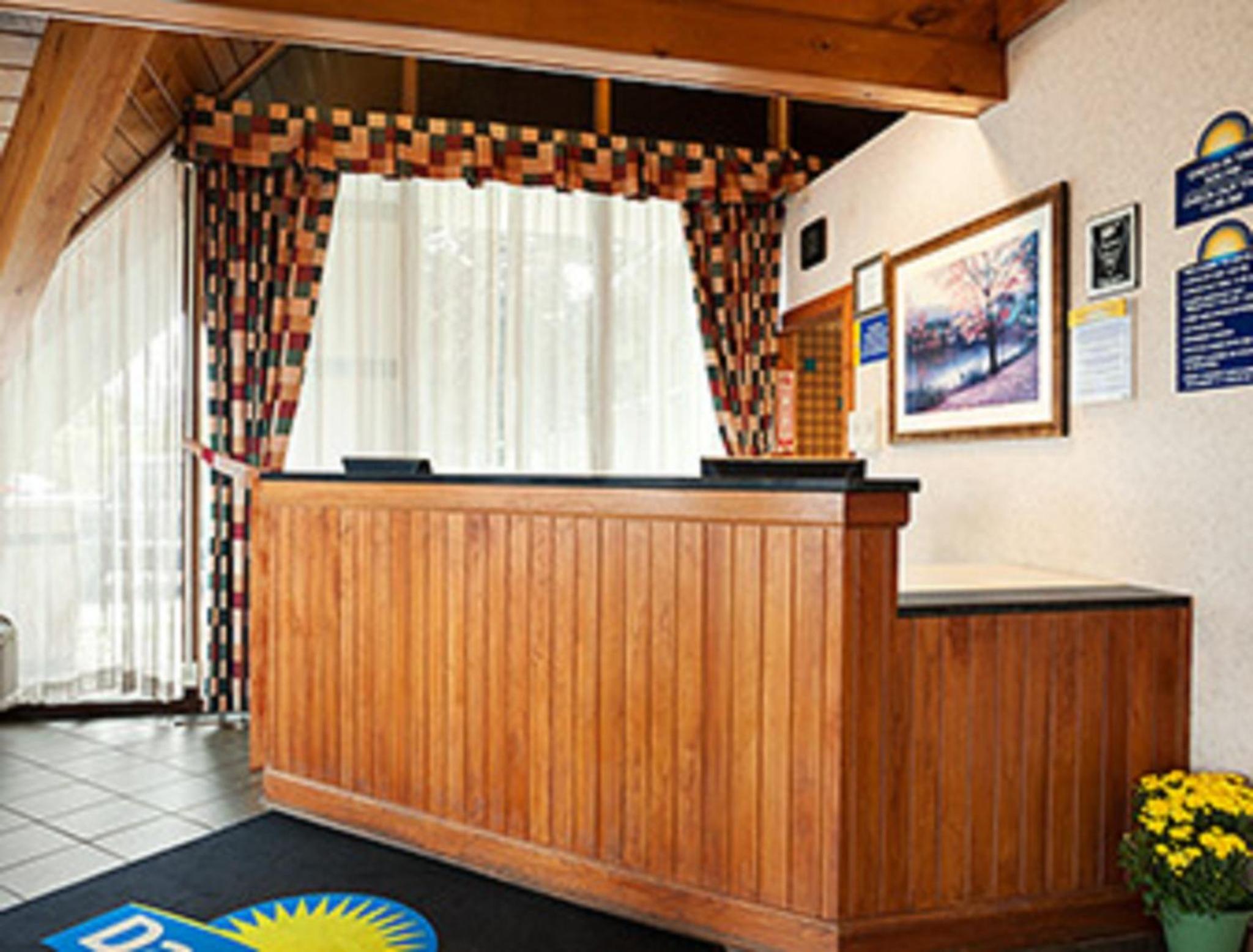 Rutland Vacations - Days Inn by Wyndham Rutland/Killington Area - Property Image 7