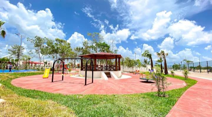 Cancún Smart House with pool & AquaPark