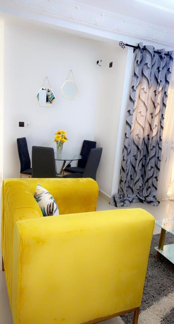 Kolyséhome -Studio, bonamoussadi carrefour eto’o