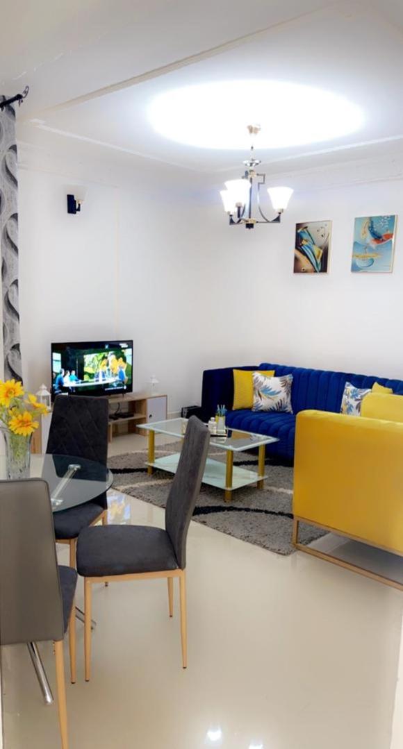 Kolyséhome -Studio, bonamoussadi carrefour eto’o