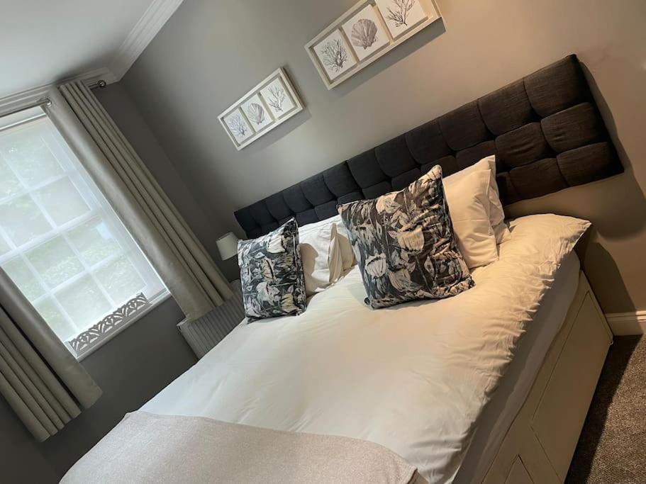 Whitehall, Thomas Turnbull Flat 3 Beautiful apartment in Georgian House