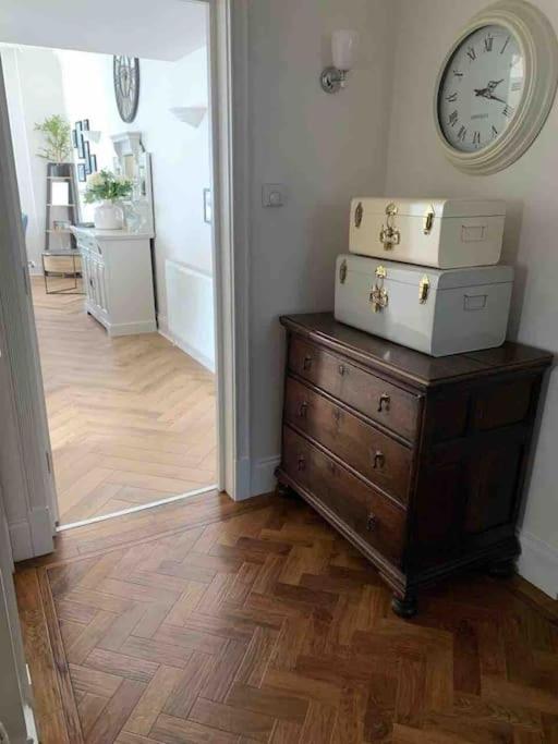 Whitehall, Thomas Turnbull Flat 3 Beautiful apartment in Georgian House