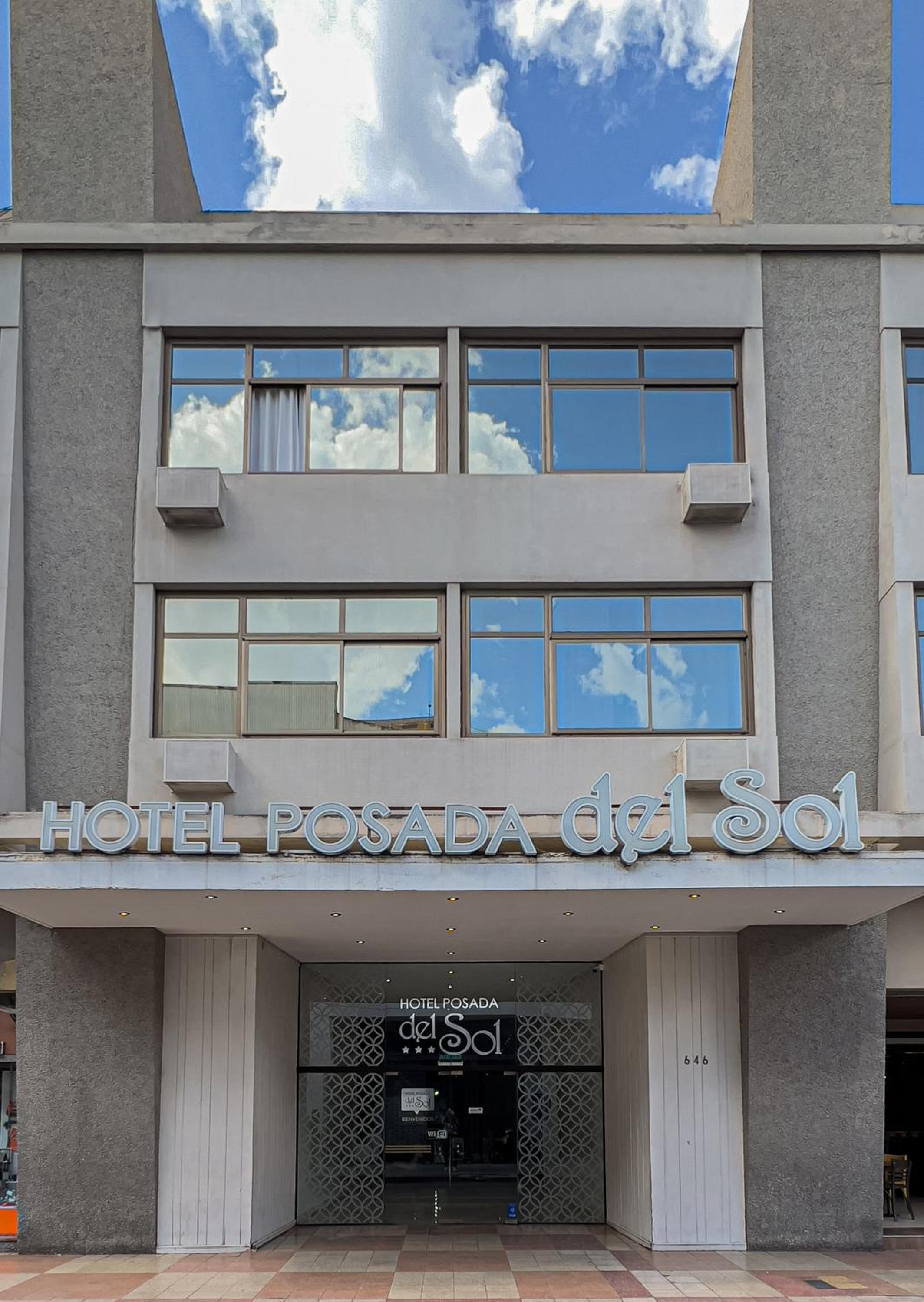 Hotel Posada Del Sol - Image 1