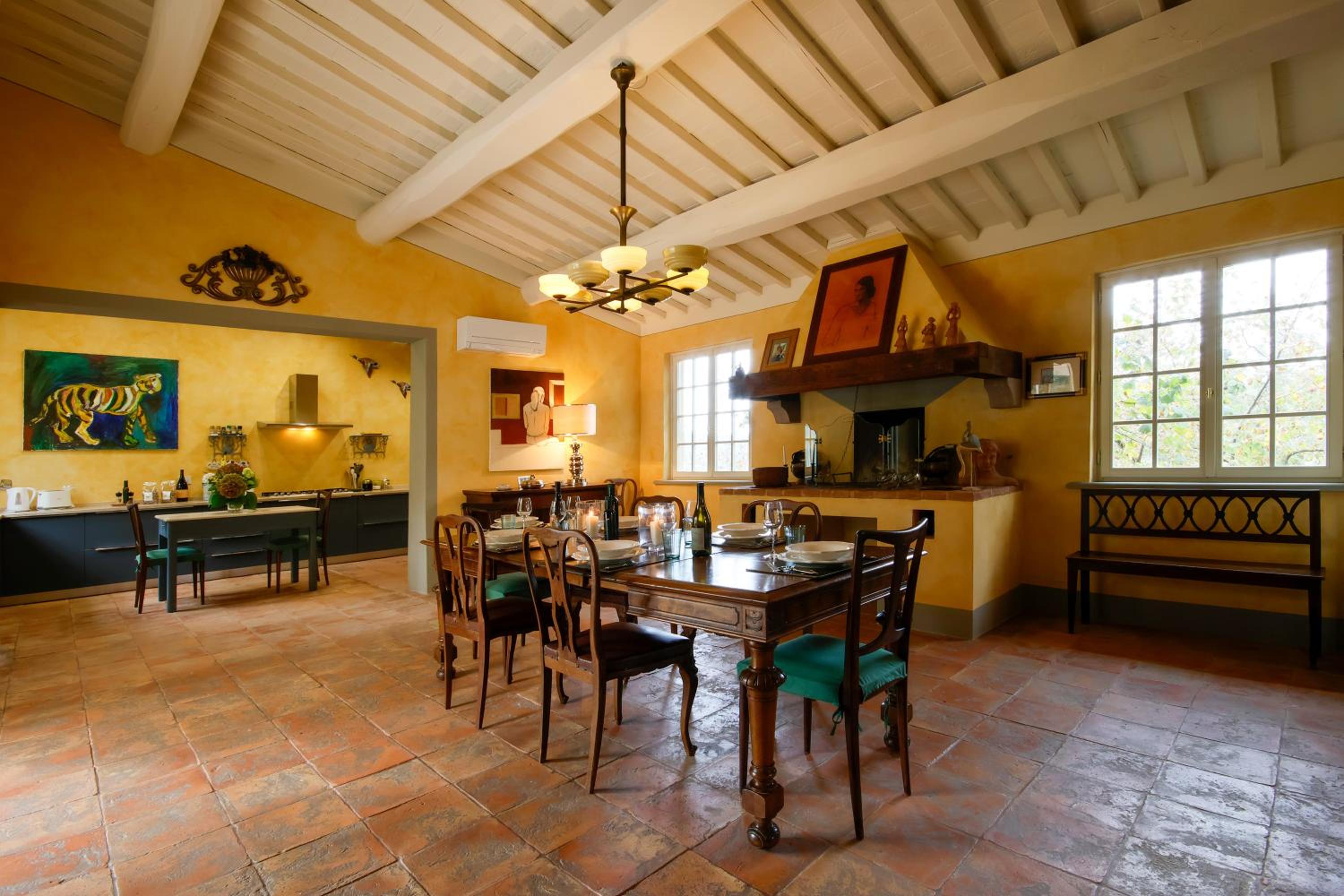 dining