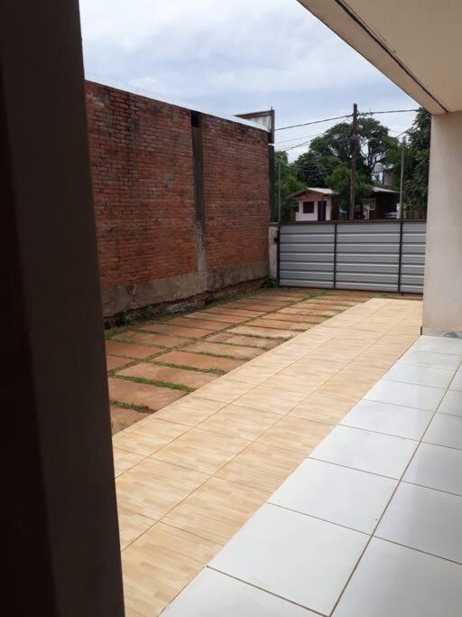 Casa moderna estilo minimalista muy luminosa