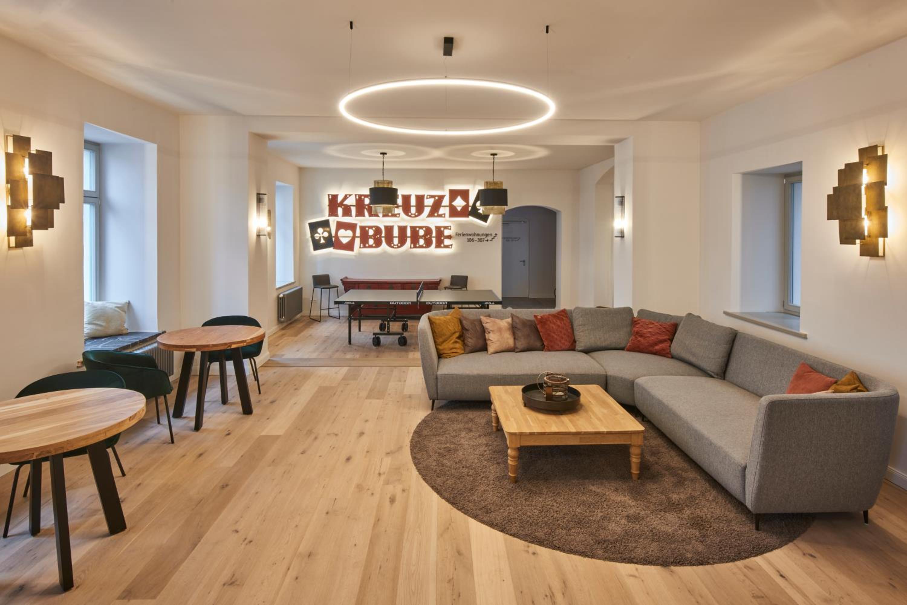 lounge