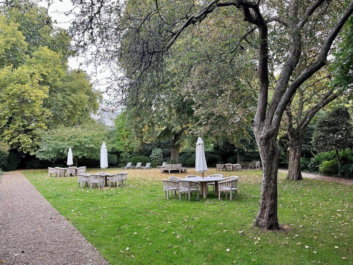 Hyde Park Gardens - 2 Bedroom apartment