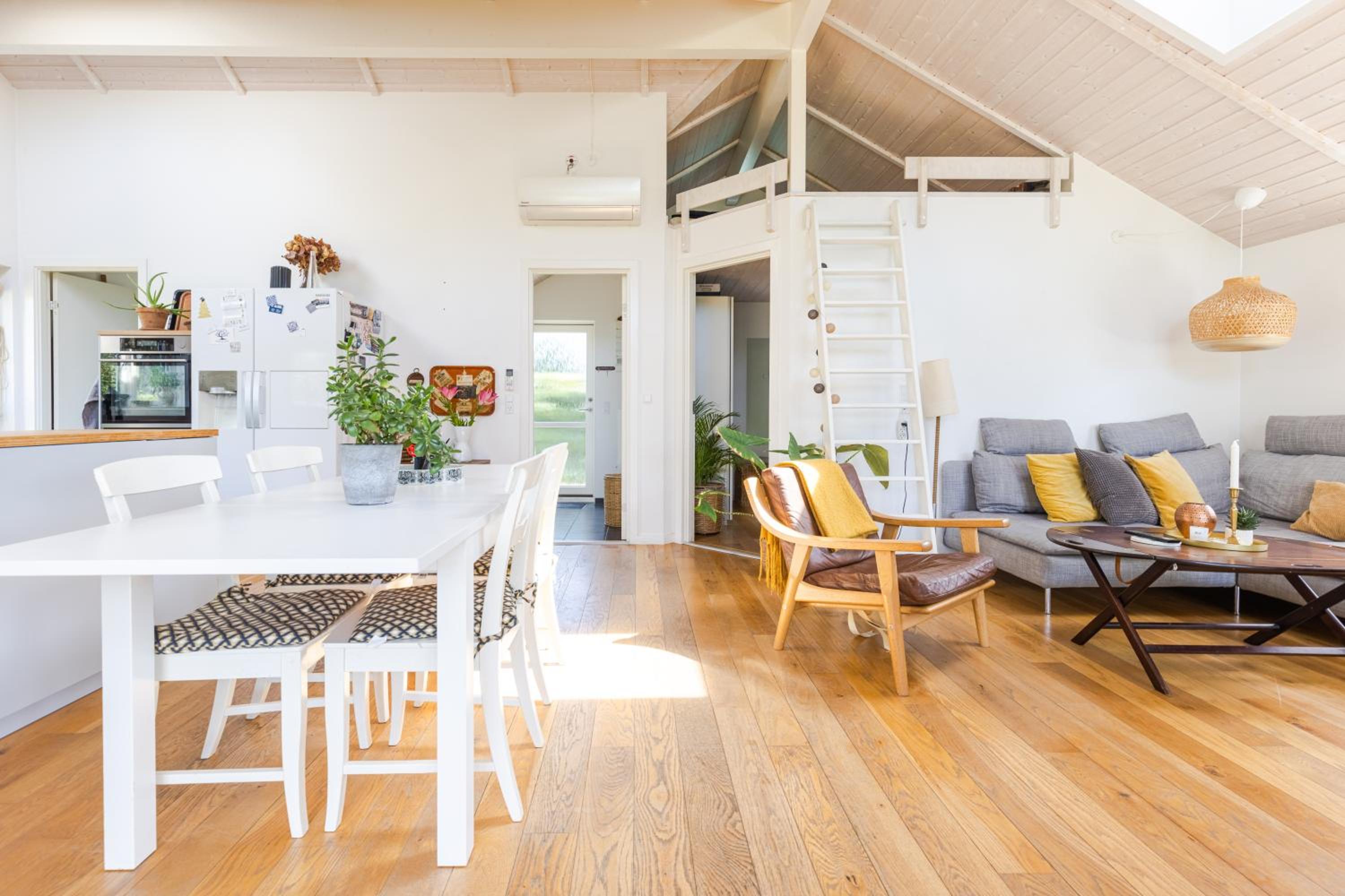 Modern and cozy cabin near Copenhagen city and airport