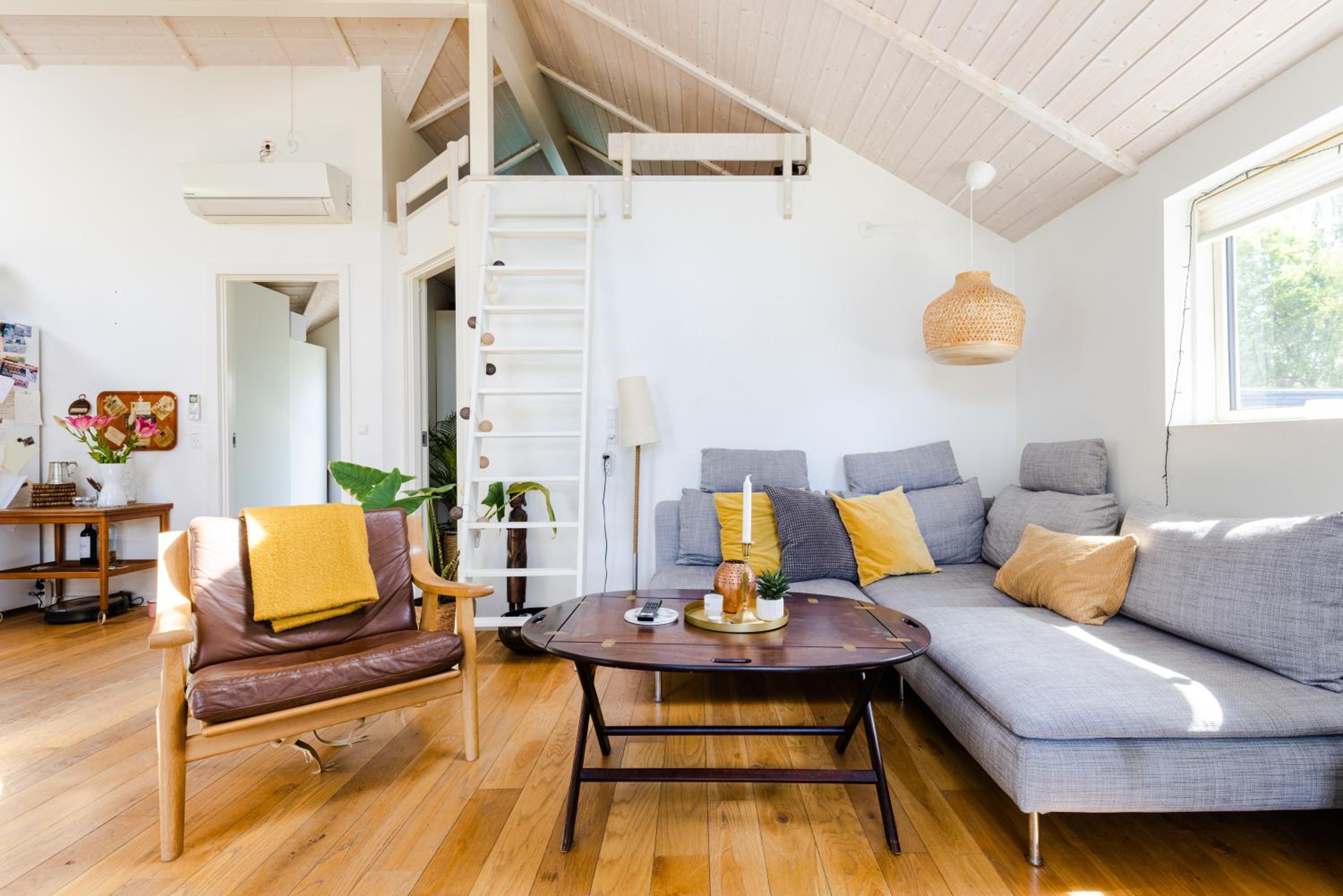 Modern and cozy cabin near Copenhagen city and airport