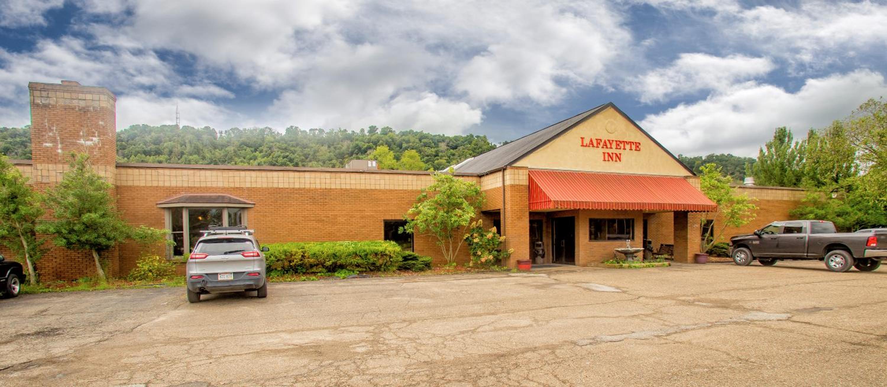 Lafayette Inn