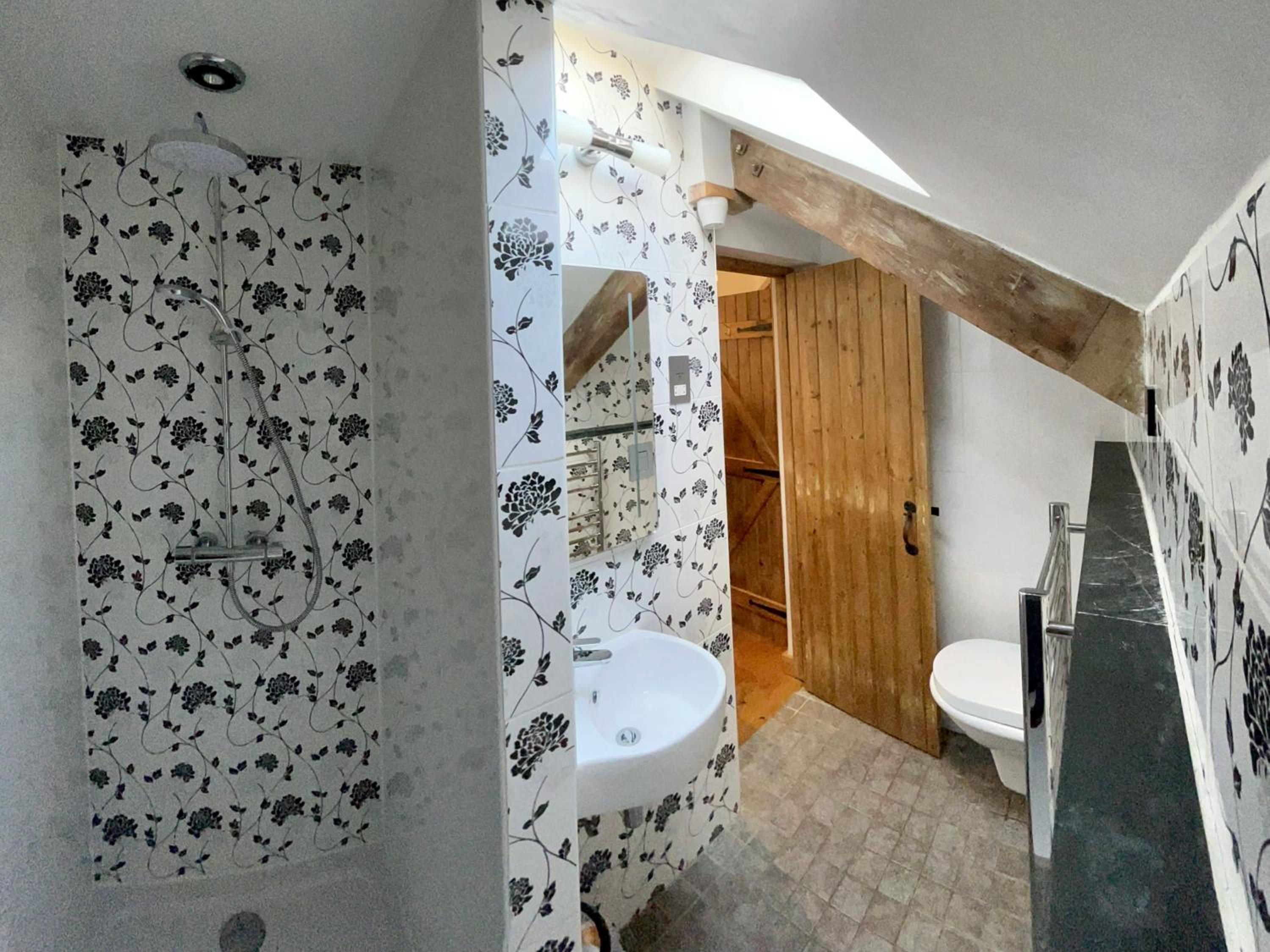 Dolgoy Coach House Loft view 5