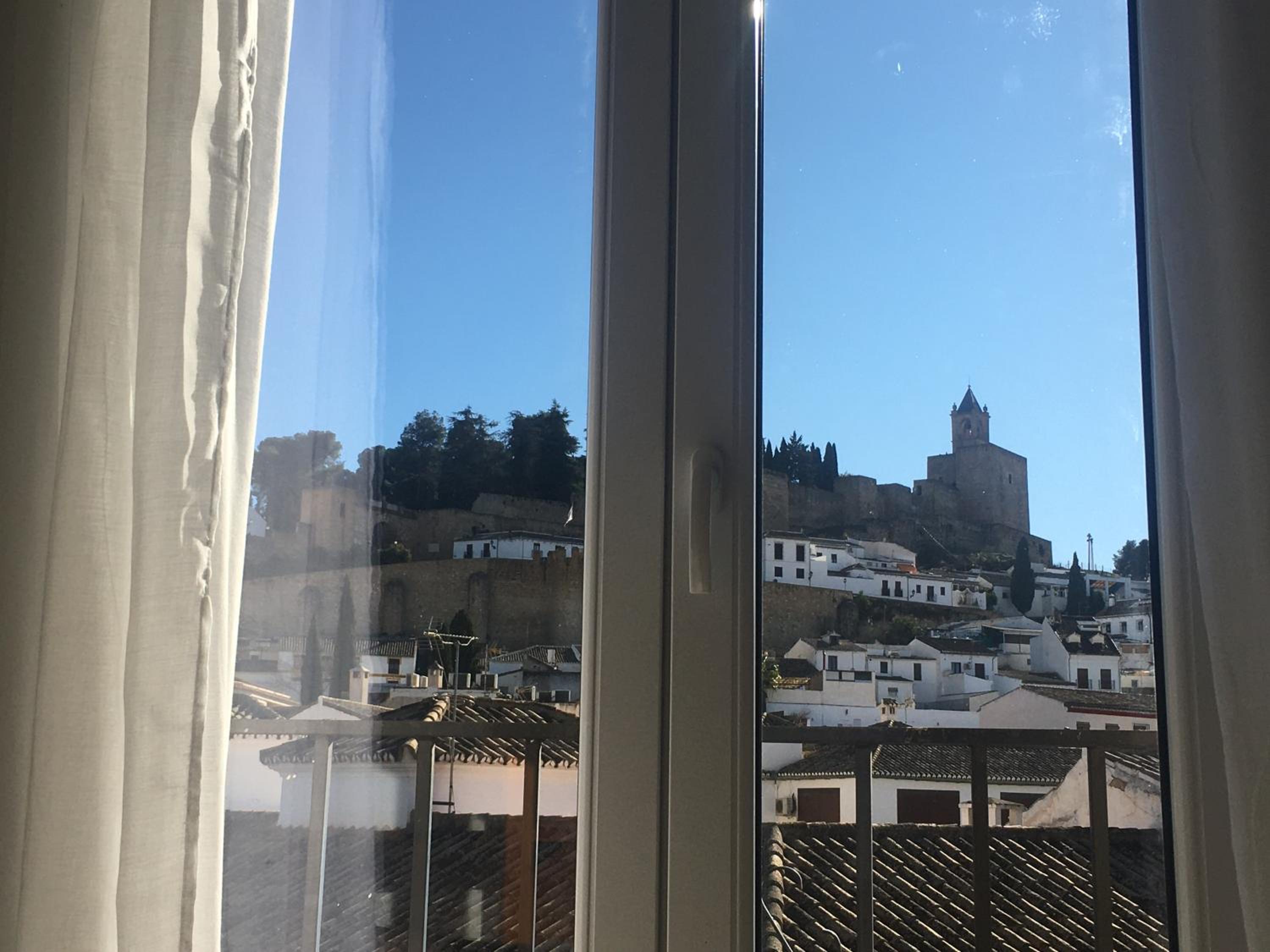 PISO CENTRO CON VISTAS ANTEQUERa
